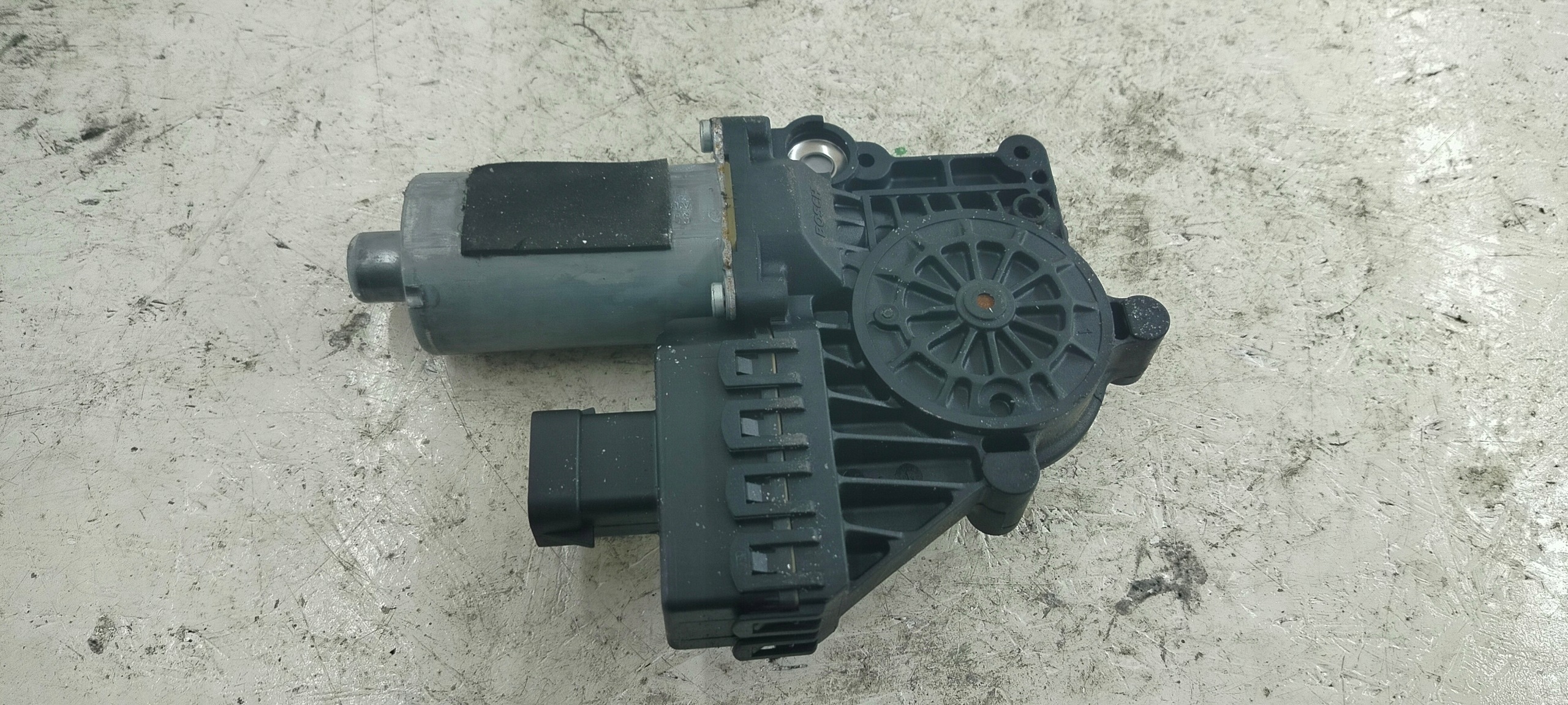 OPEL ASTRA III H mini motor windows right front 13101481
