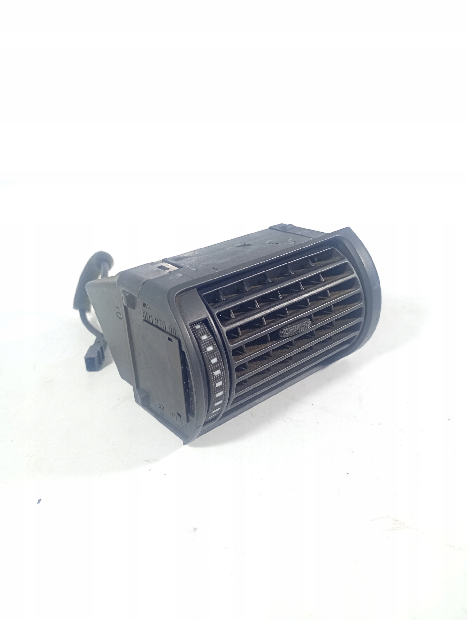 Audi A4 B5 99-01 grid air conditioning devices air left driver´s OE 8D1820902