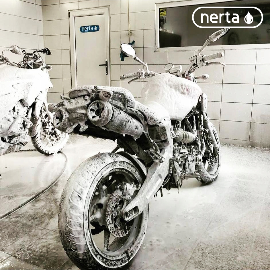 NERTA ACTIVE DIAMOND FOAM 25l piana aktywna Pojemność w ofercie 25 l