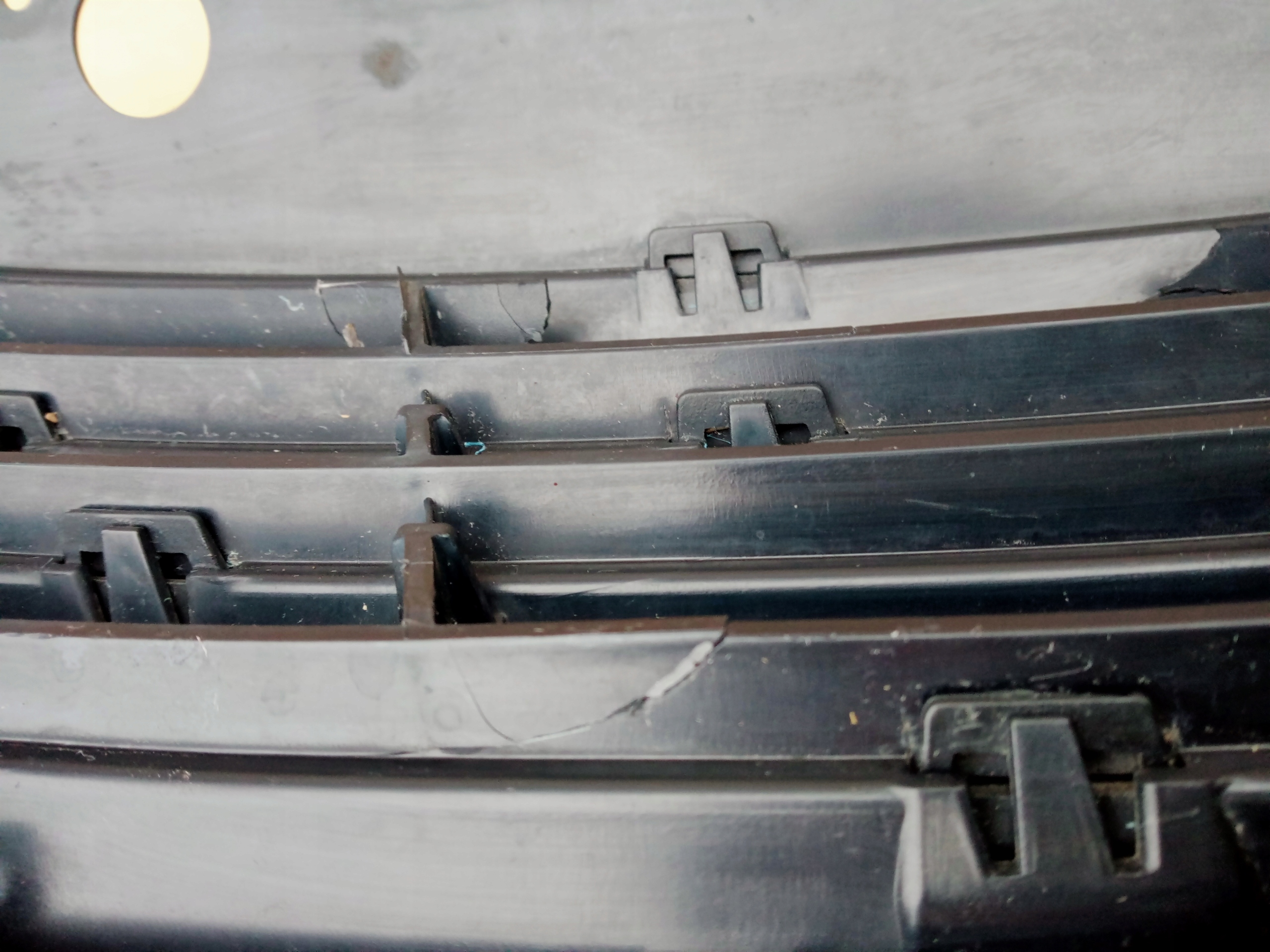 VW Golf V Kühlergrill FRONTGRILL Kühlergitter 5C6853653 - Thumbnail 12
