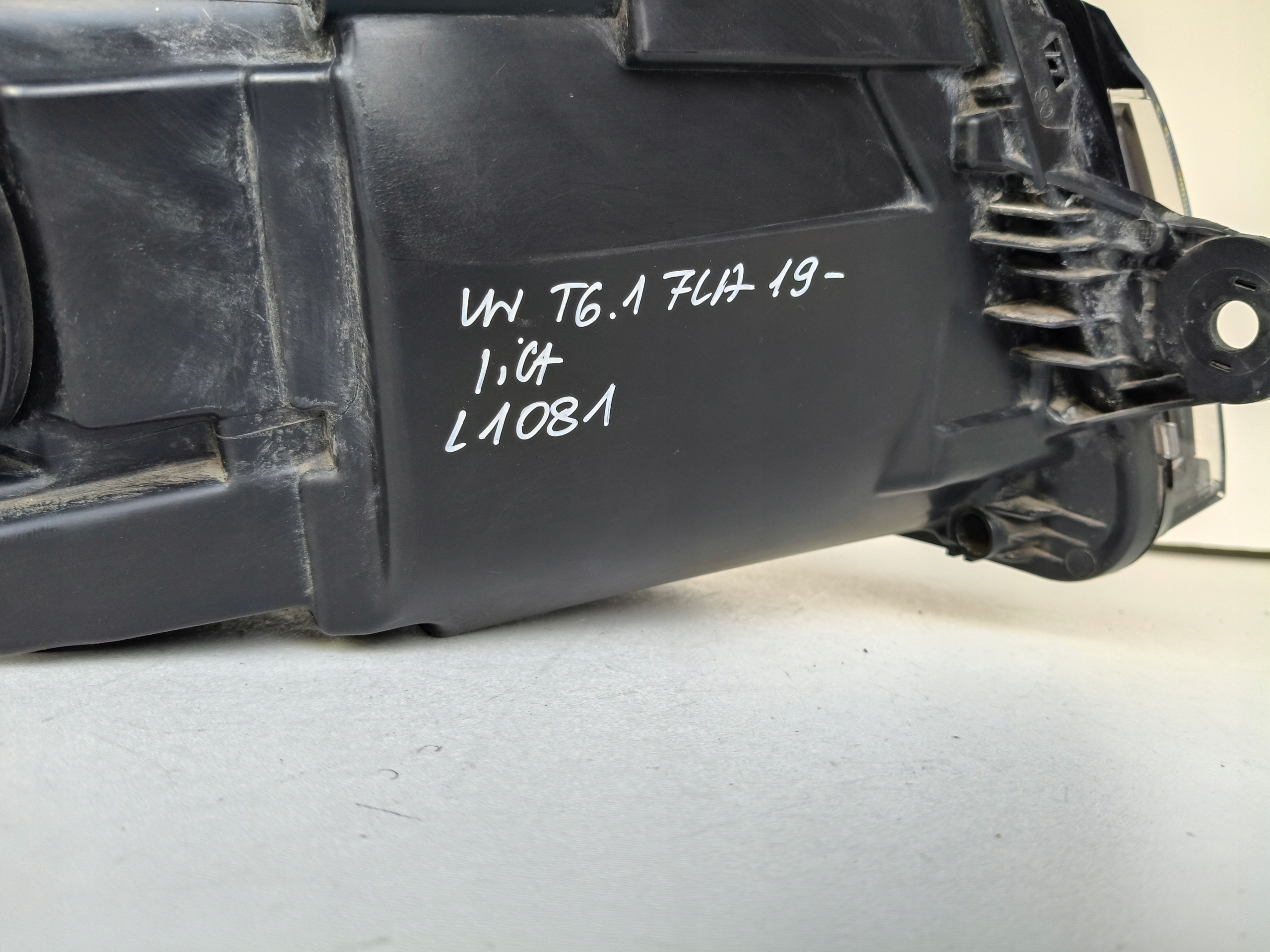 Licht links REFLEKTOR VW T6.1 7L 7LA 19- LIFT