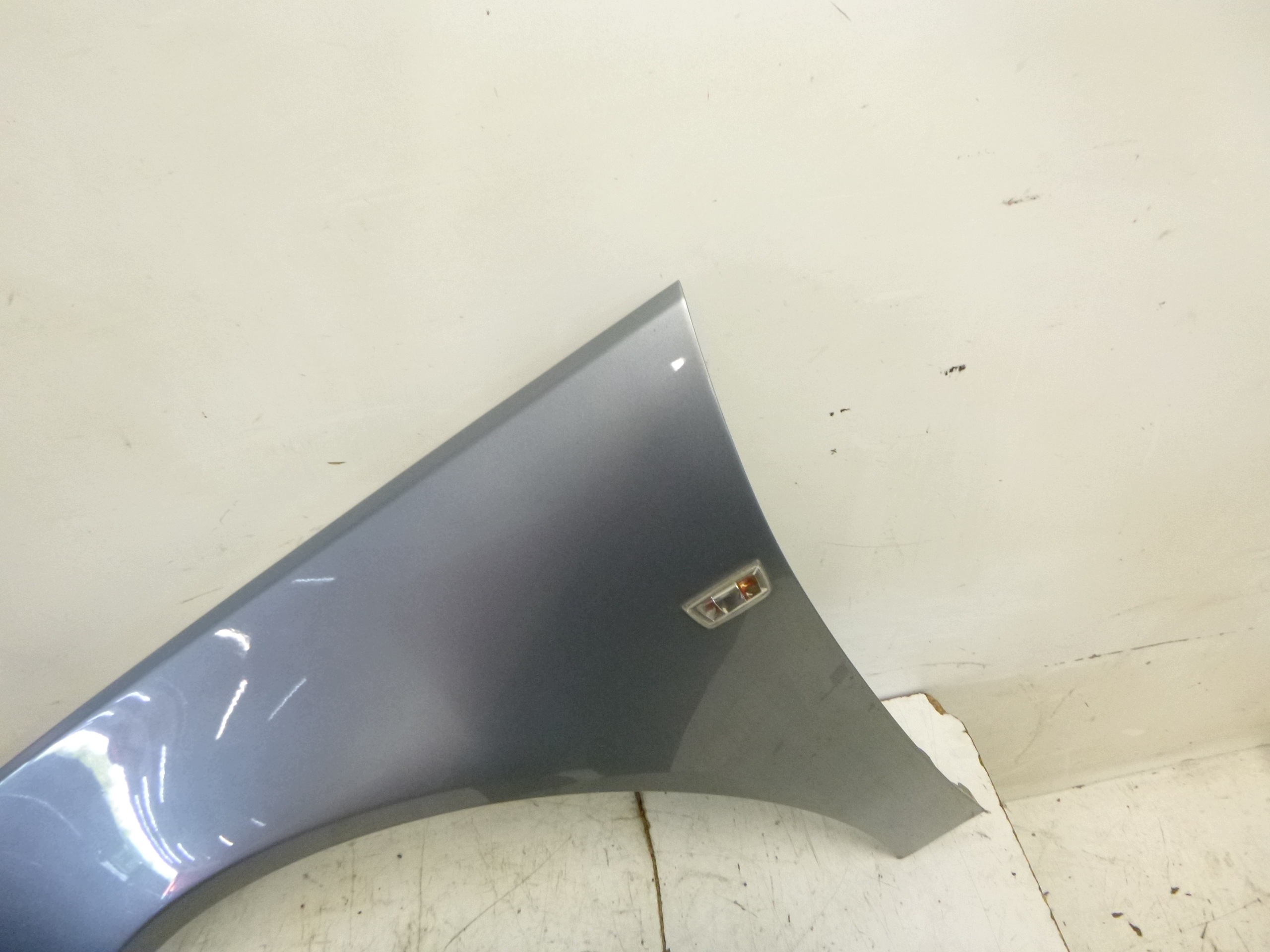 fender left Opel Insignia A Kombi code Z179 Srebrna 2008 – 2017