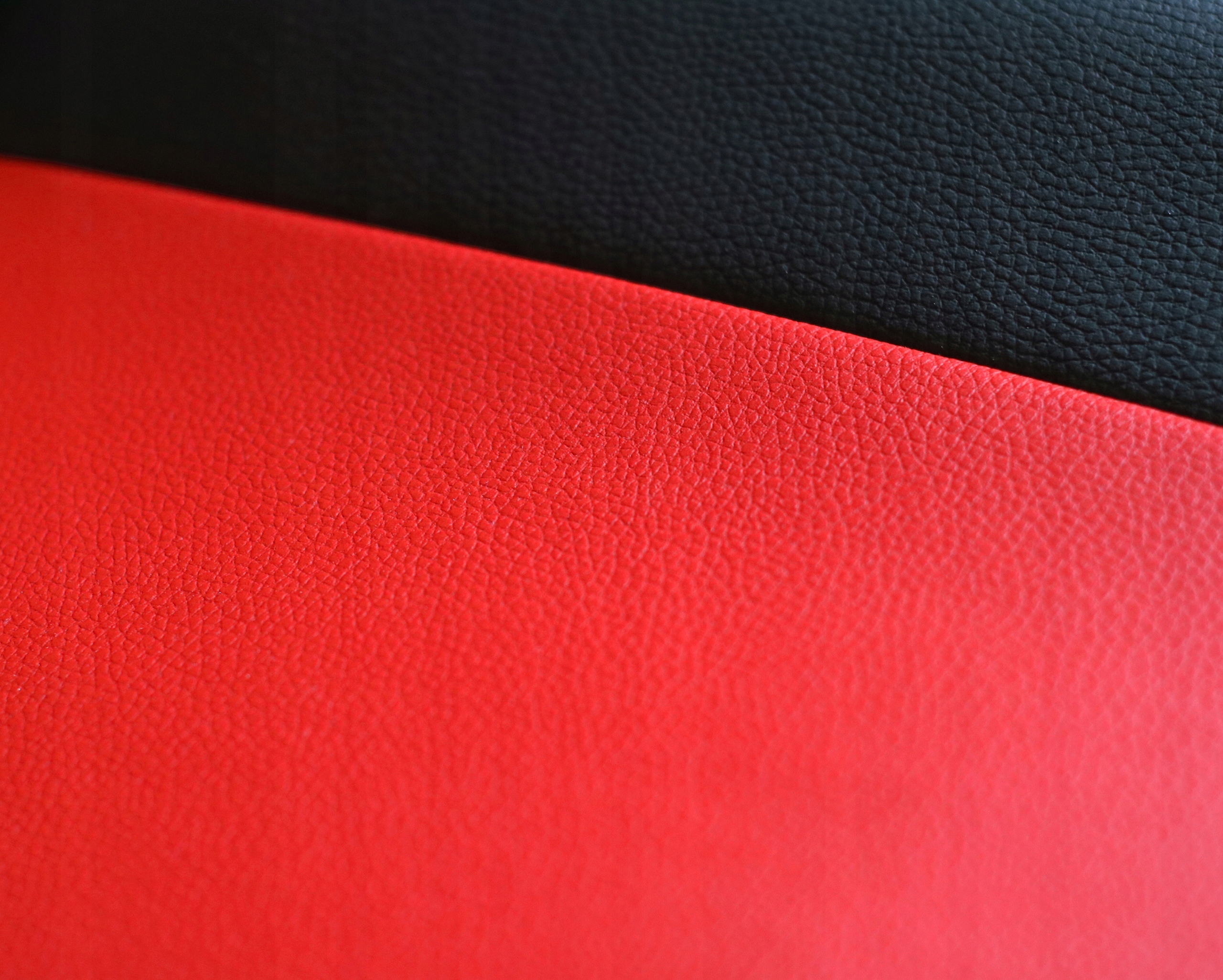 SKÓRA POKROWCE MIAROWE DO RENAULT MEGANE 1 Model Pelle