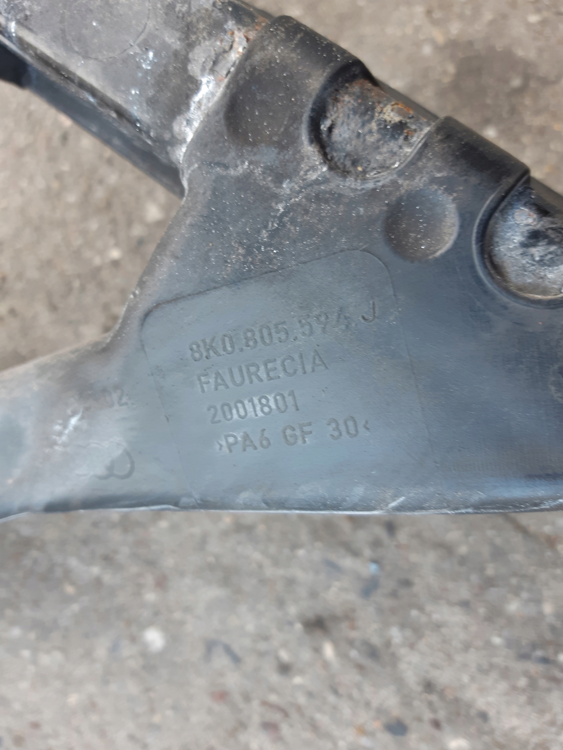AUDI A5 8T A4 B8 frontmaske schlossträger RAHMEN vorne 8K0805594J