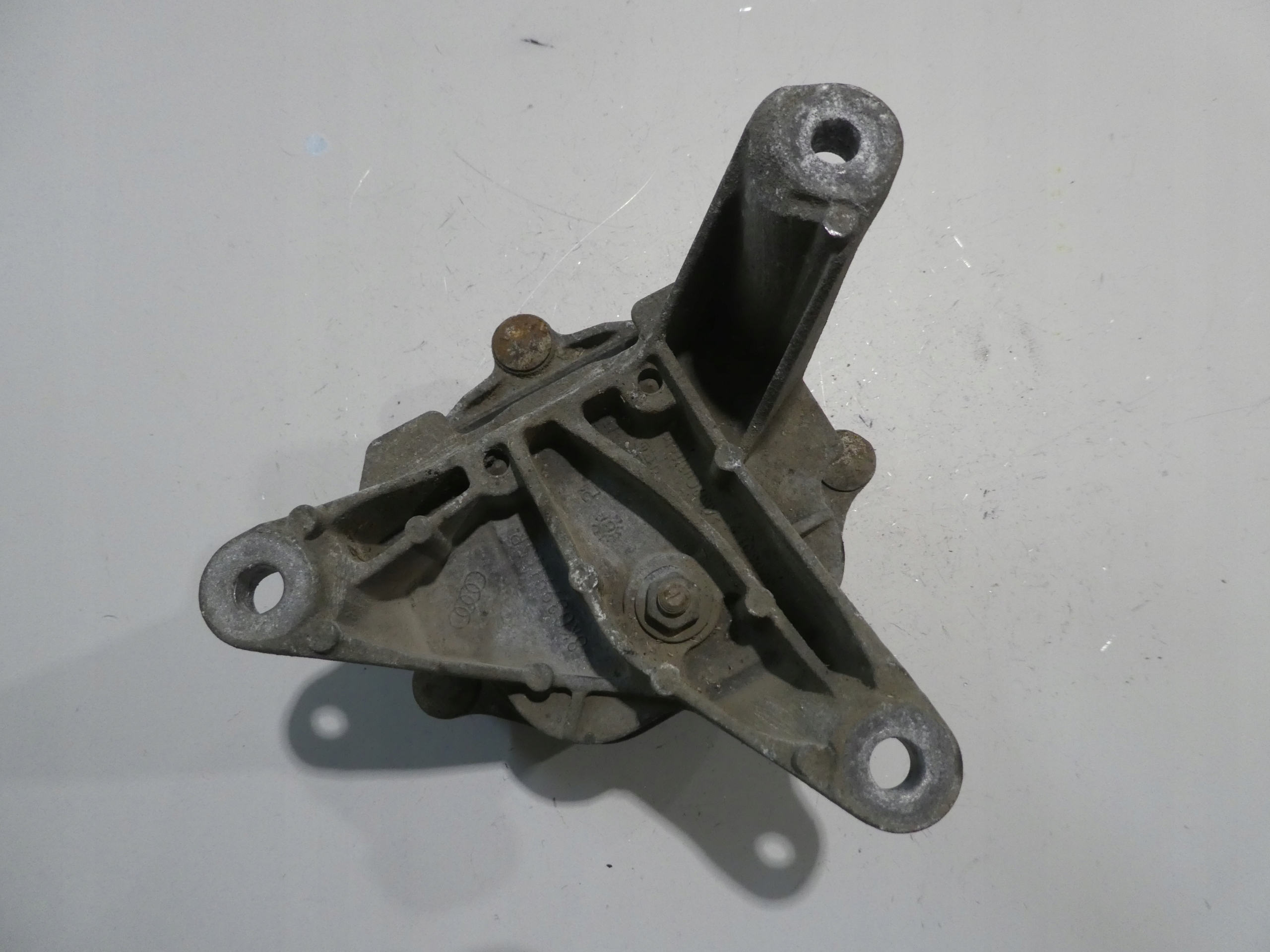 holder gearbox mounting AUDI A4 A5 8K0399115R