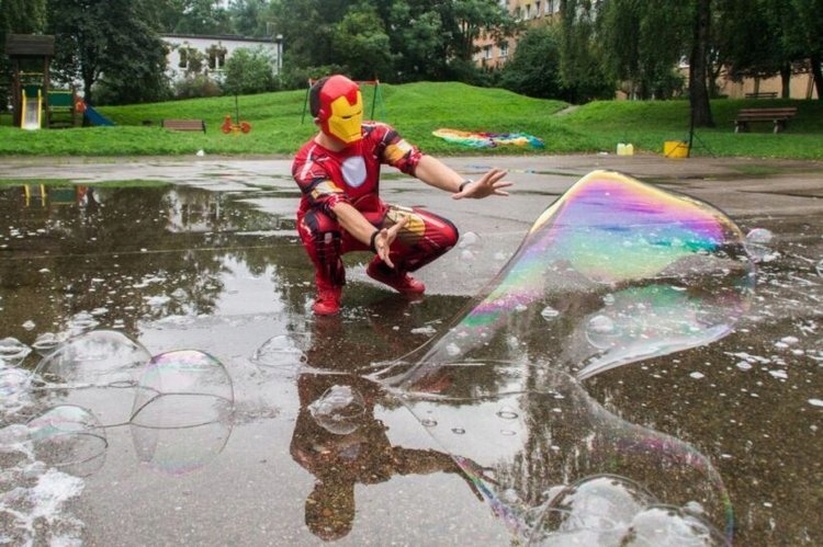 Płyn do dużych baniek mydlanych 5L Słupskie Bańki Wiek dziecka 2 lata +