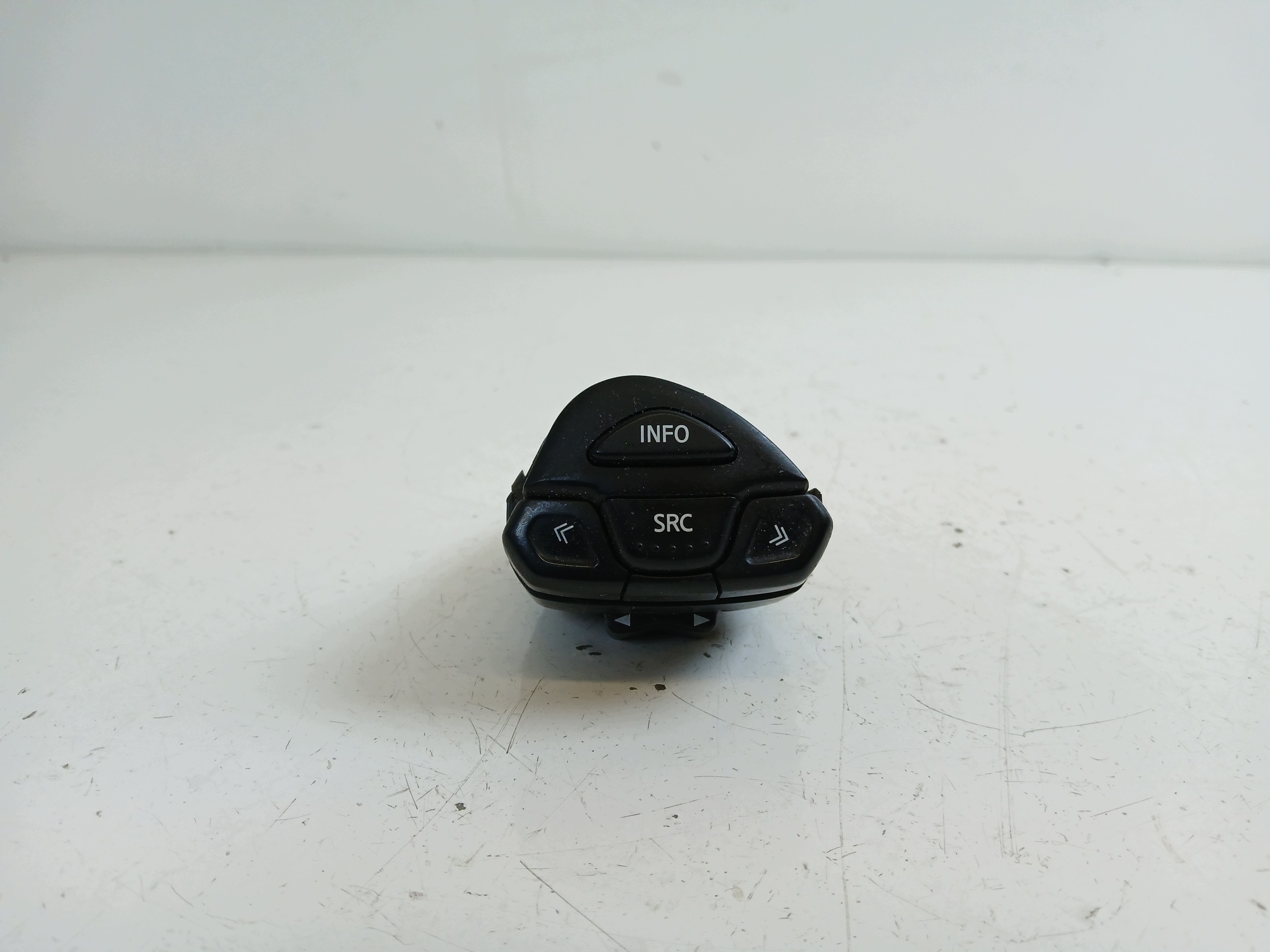NISSAN ALMERA N16 switch RADIA 25552BN800