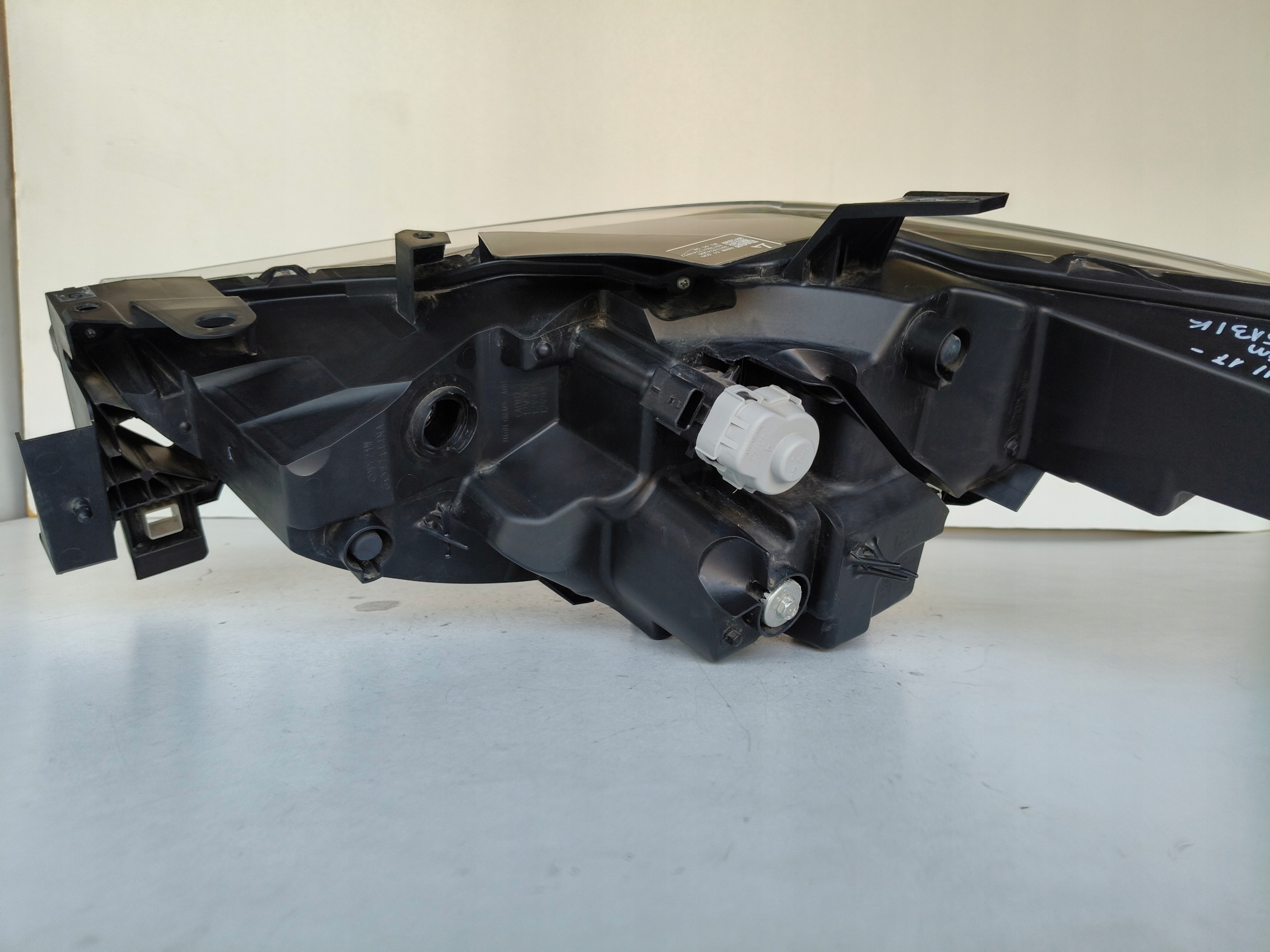 light right REFLEKTOR MAZDA CX5 II 17- FULL LED 9 PIN