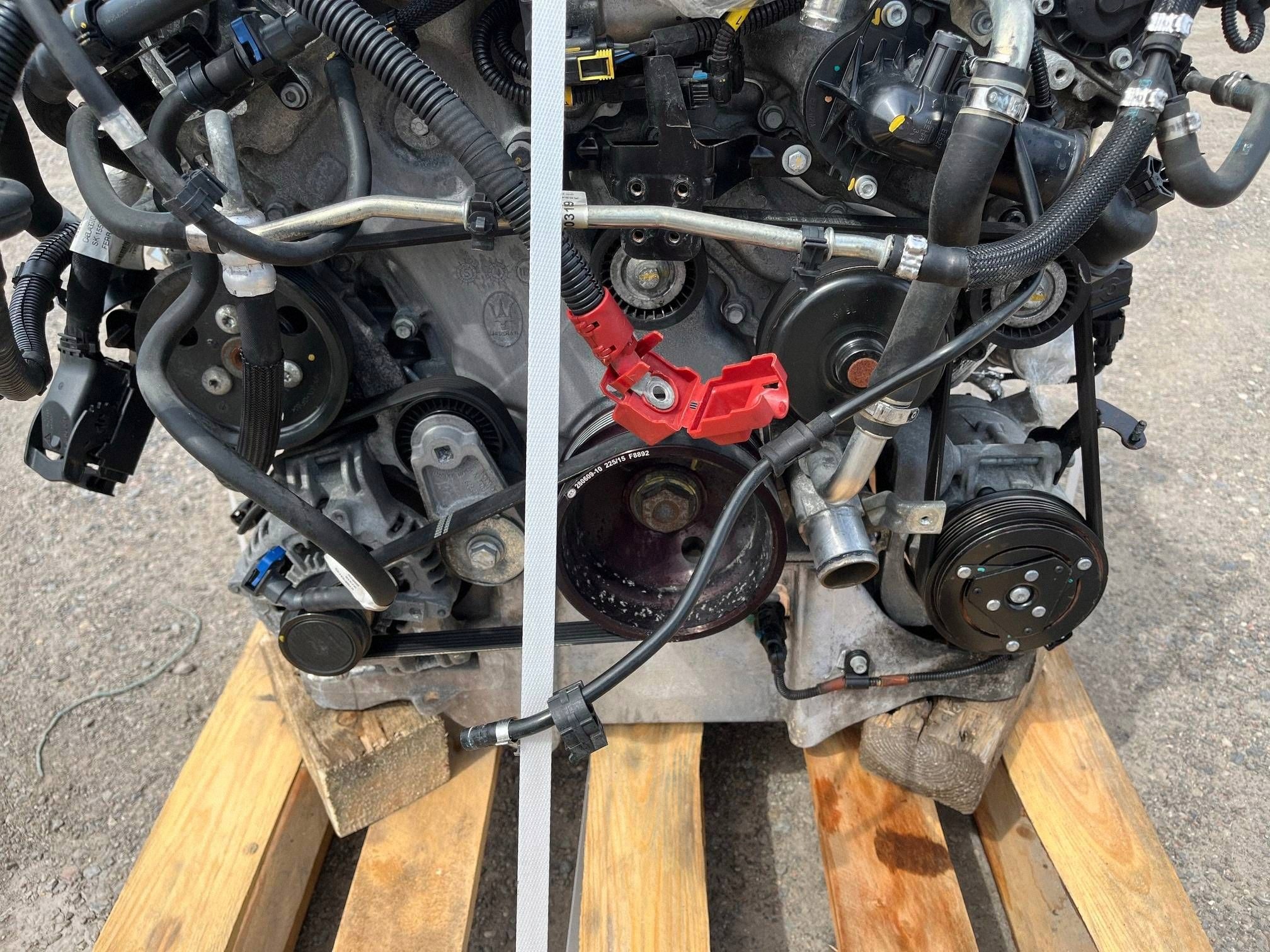 engine complete z osprzetem Maserati Levante 3.0 petrol M165D