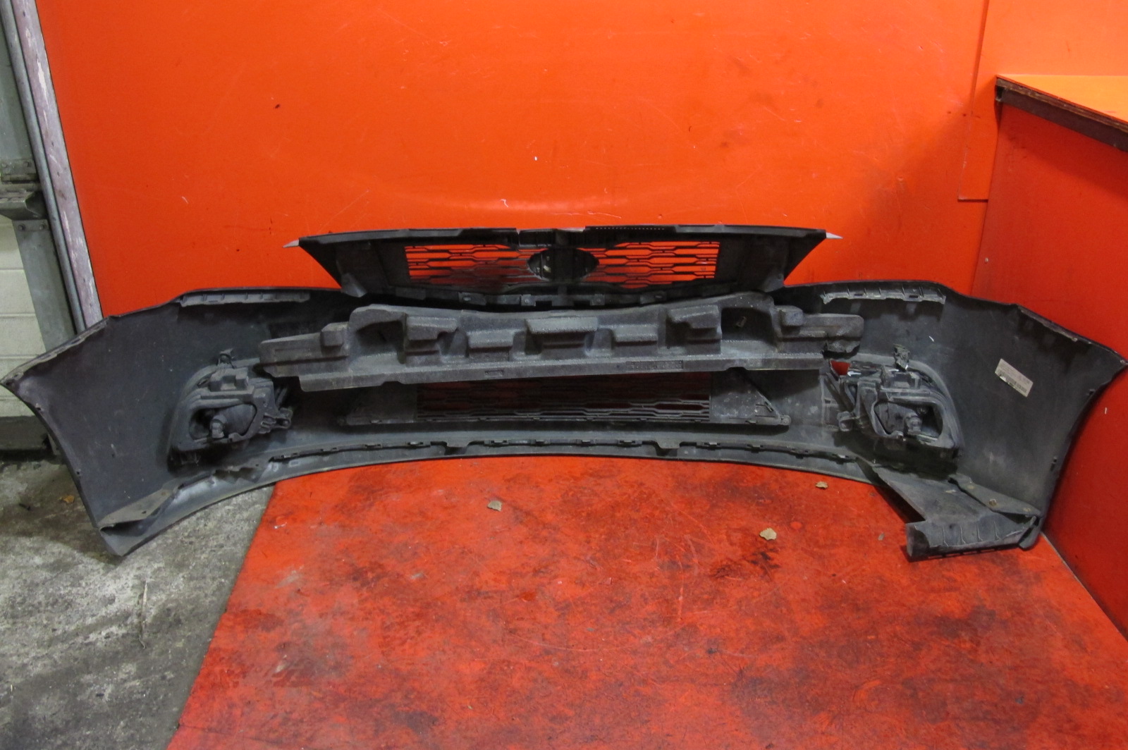KIA CEED and 1 ED LIFT 09-12 front PREKLADgrill fog light front bumper front 1K