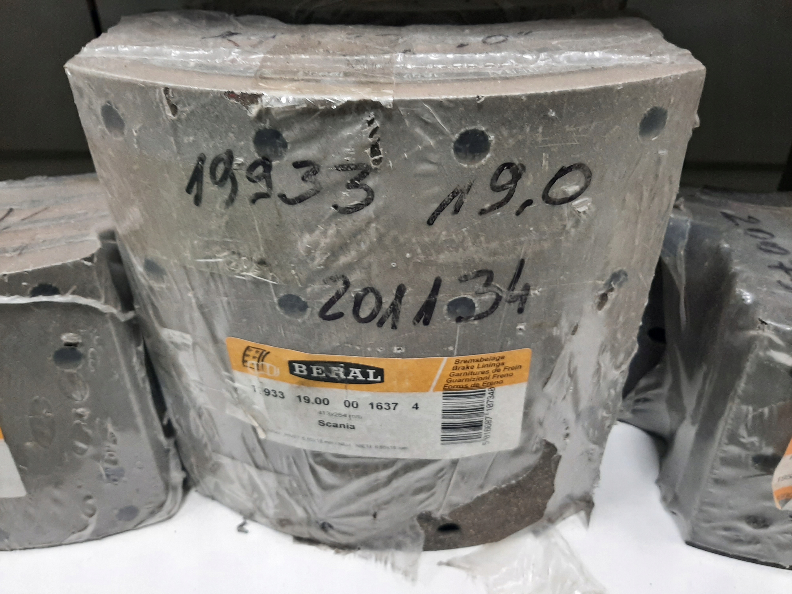 Тормозные колодки Volvo Scania Daf Beral 19933