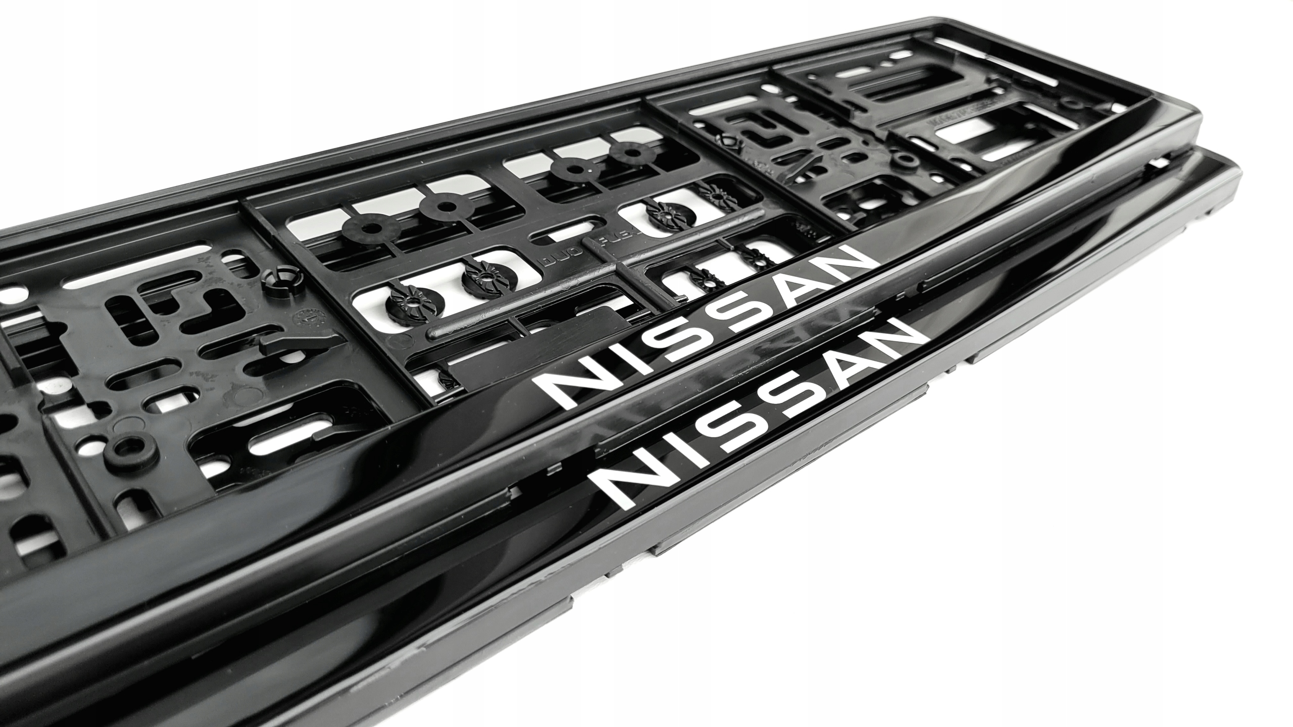 Ramki do tablic rejestracyjnych Nissan Żelowe 2 sztuki