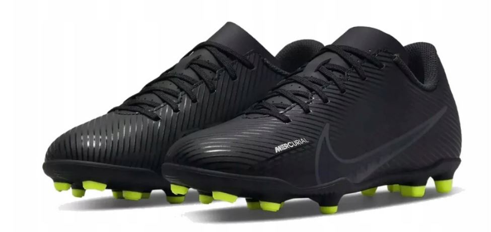 Buty Nike Jr Mercurial Vapor 15 Club Fg/mg DJ5958 001 roz.33