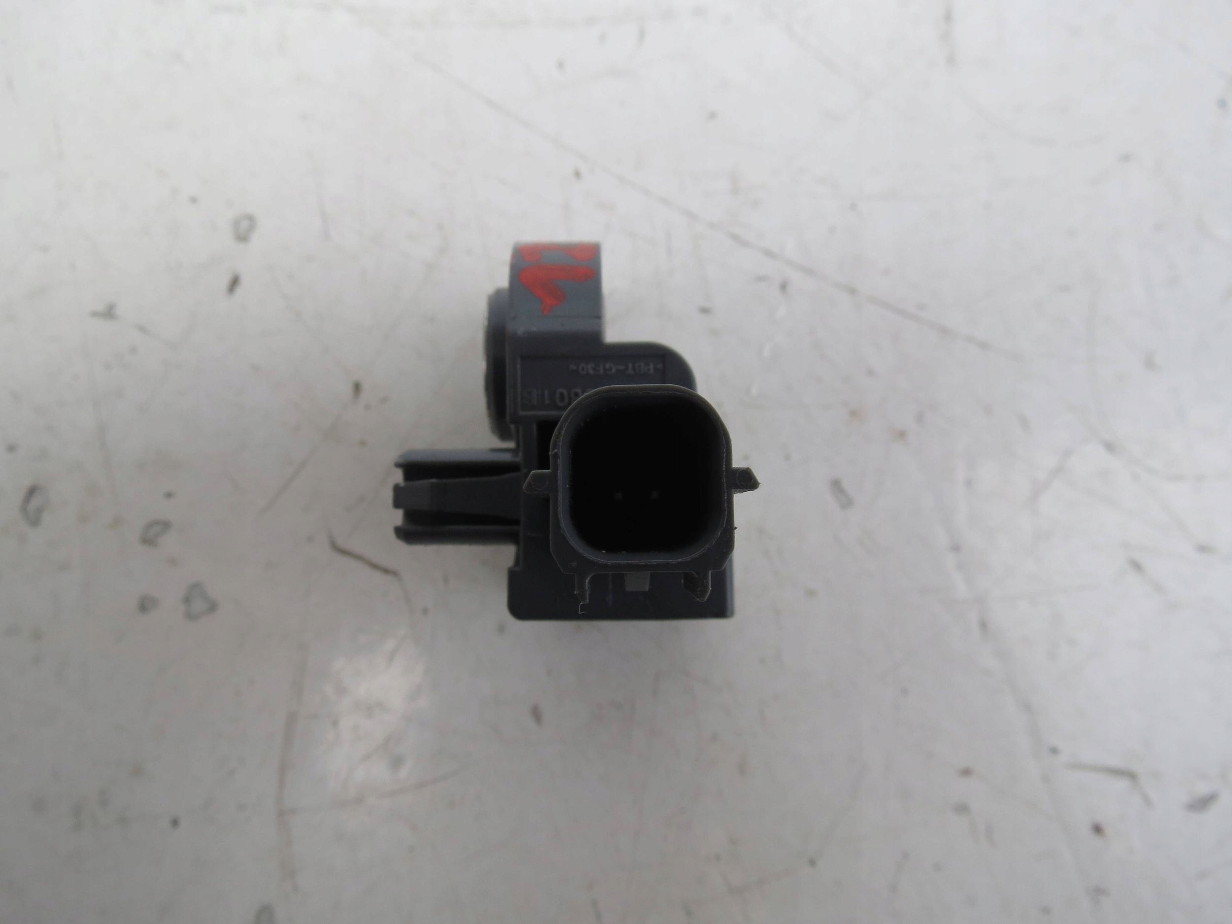 AIRBAG Sensor VOLVO S90 II 2.0 D 190KM 2016-2021R 31451528