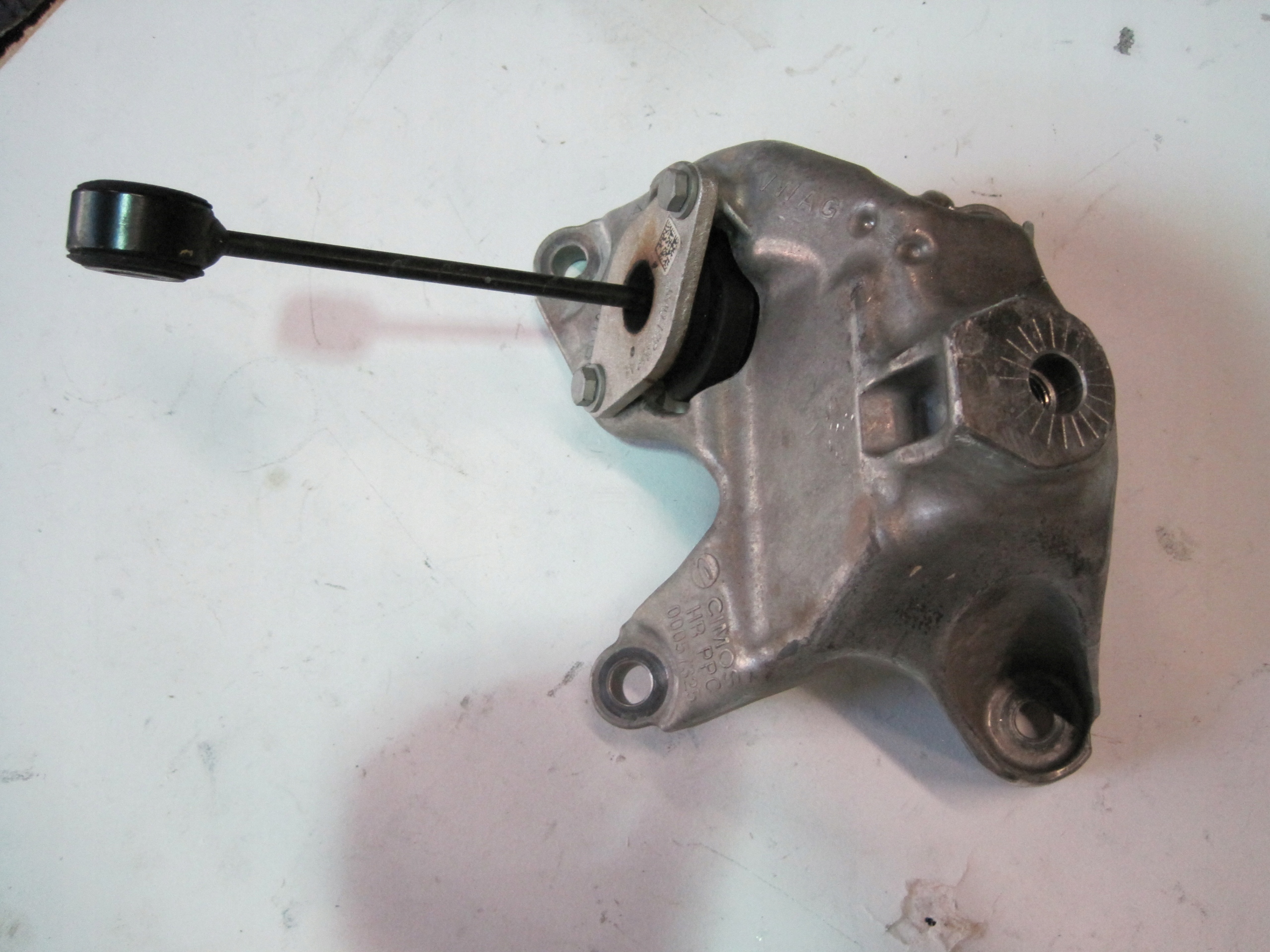 Support AUDI 4M0199307BG