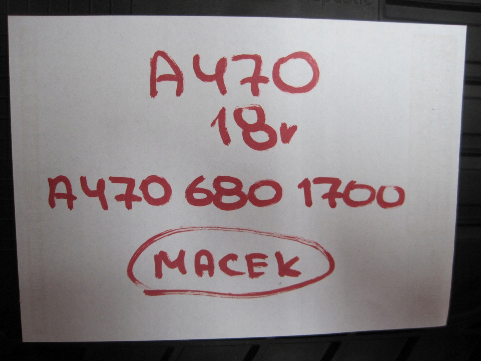 mat carpet rubber Mercedes X-Klasa 18r A4706801700