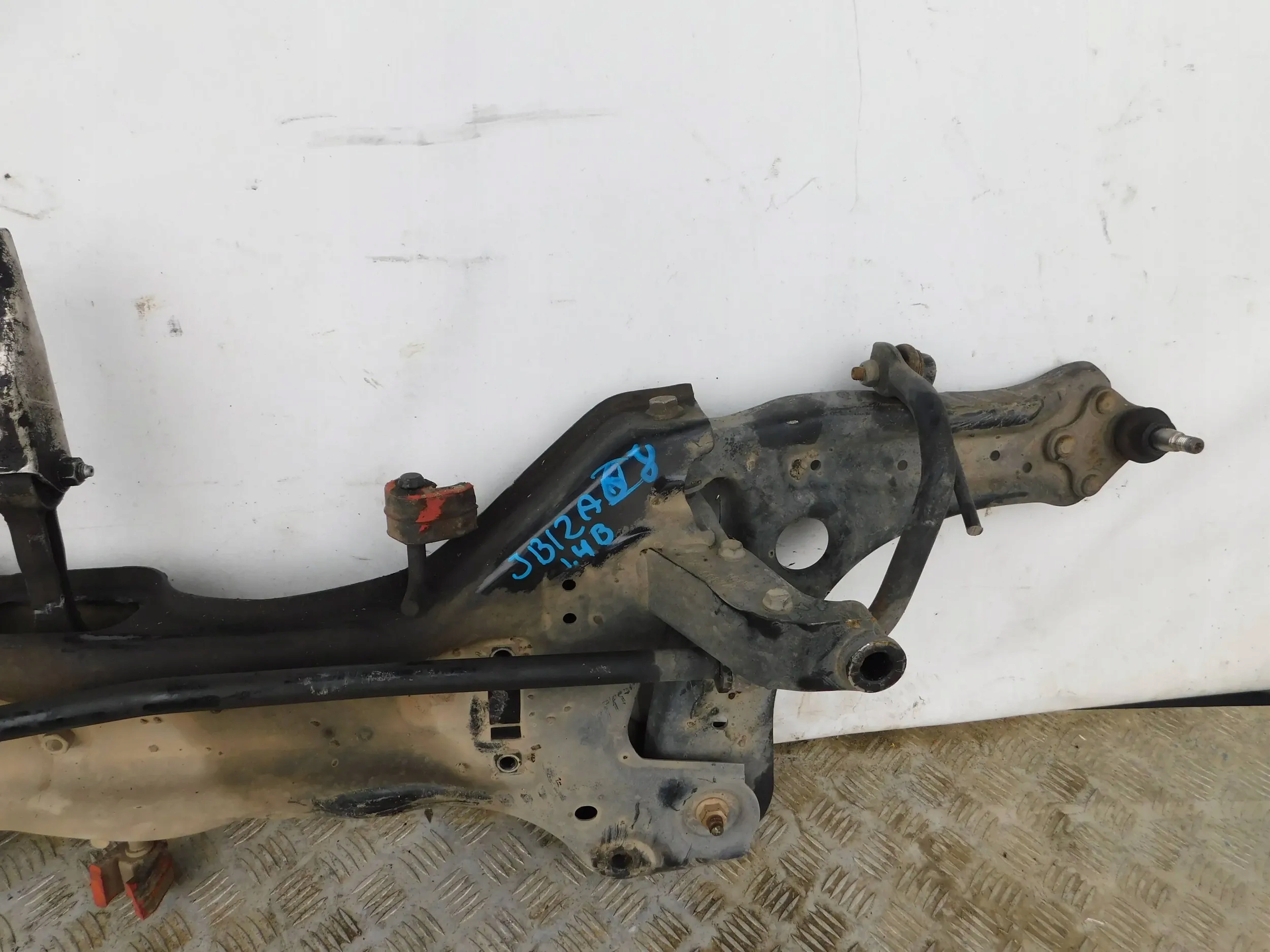 axle beam sider axle beam SEAT IBIZA 6J 1.4 16V