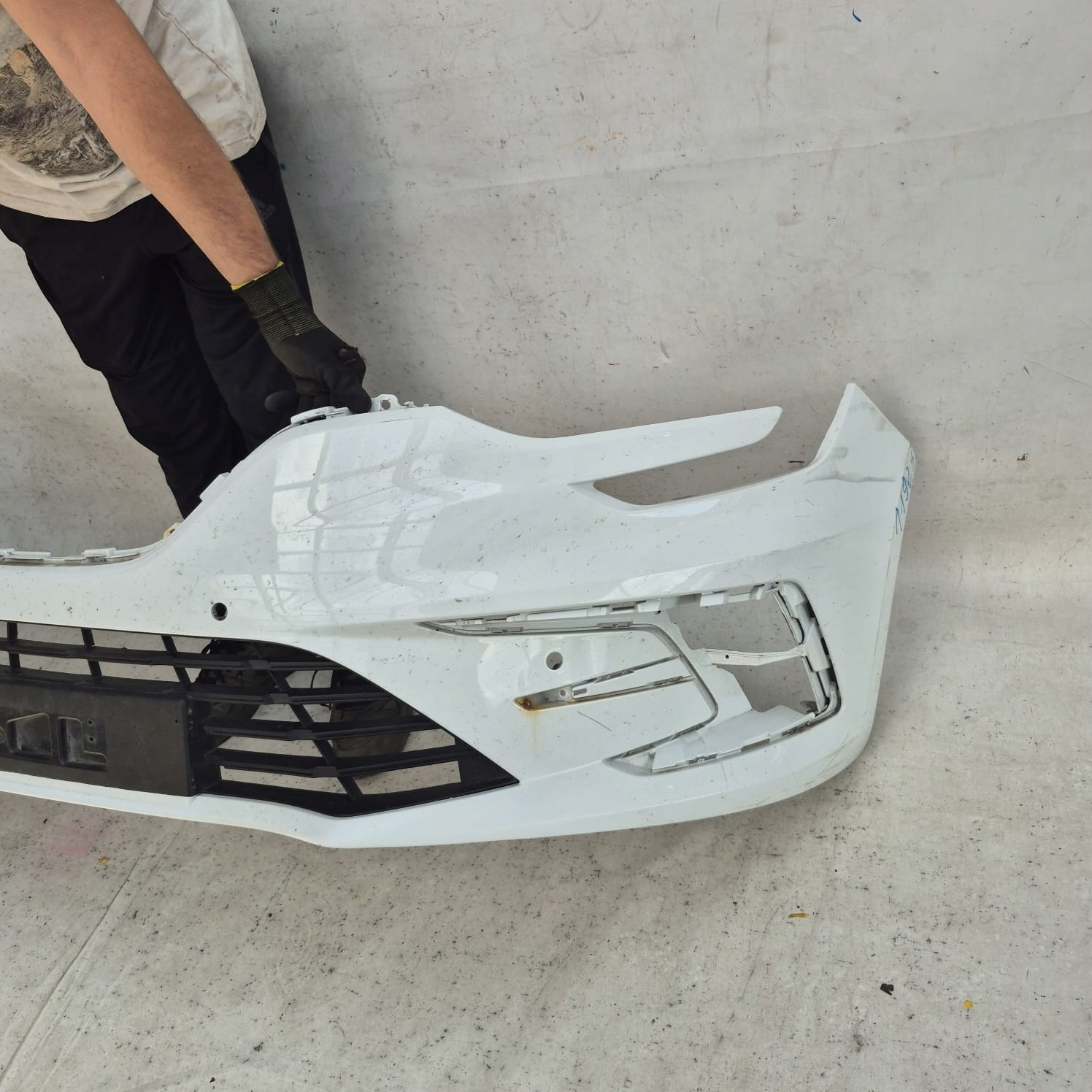 RENAULT MEGANE IV 4 LIFT 20-24 bumper front front PDC 622548476R