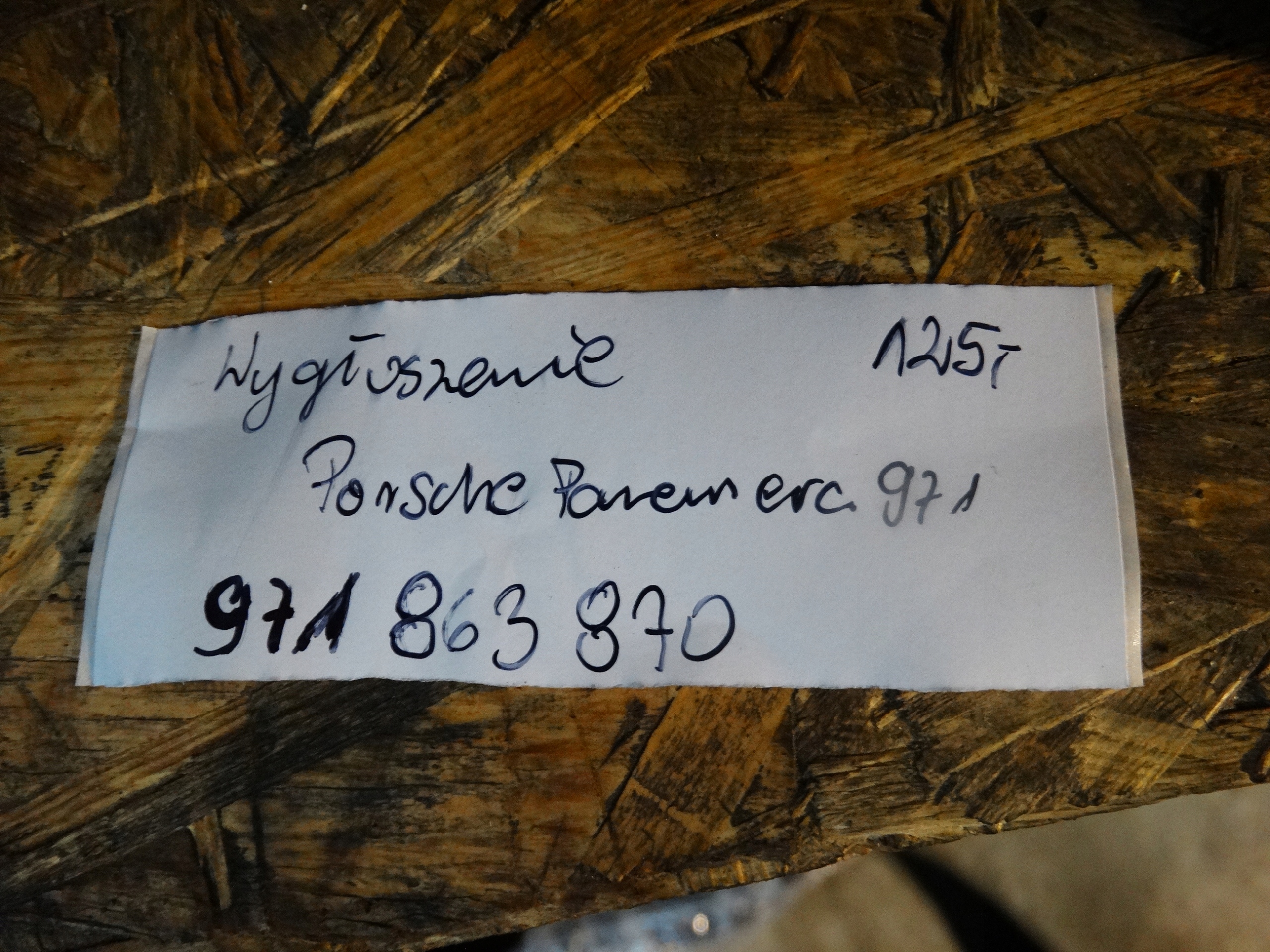 IDEALNE hangszigetelő PORSCHE PANAMERA 971 1