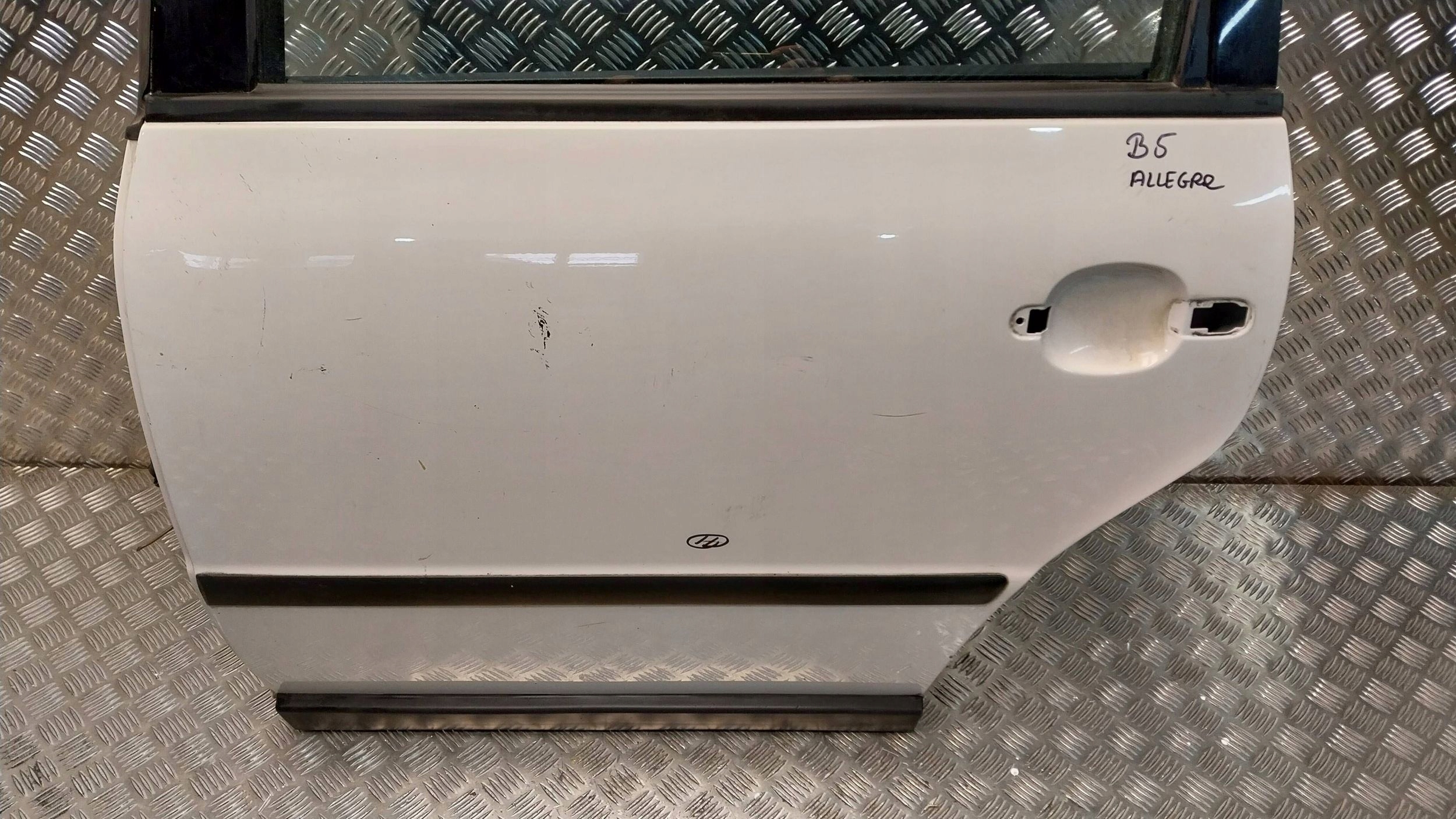 Tür heck links VW PASSAT B5 KOMBI 96