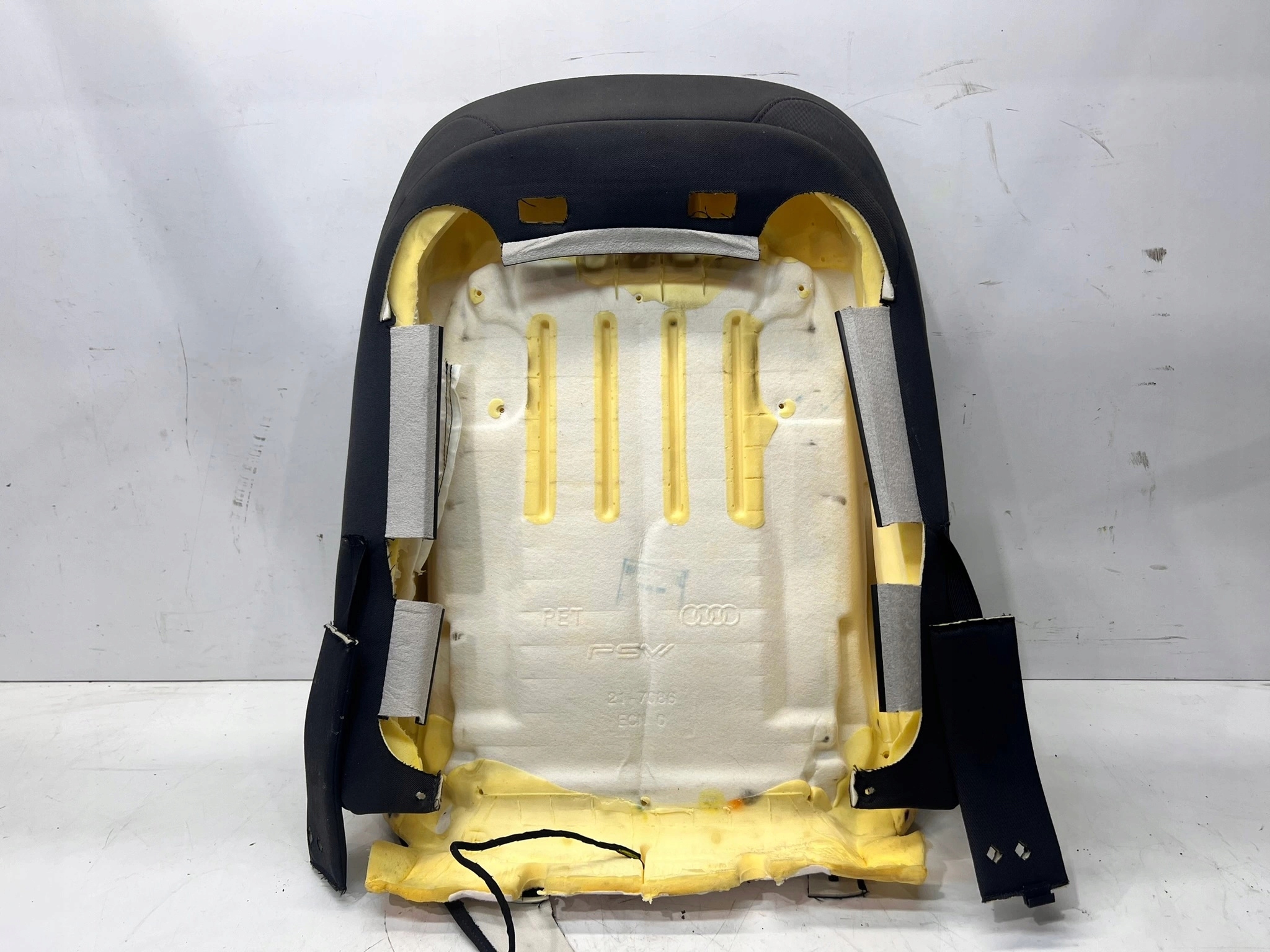 MATA GRZEWCZA SITZ links oder rechts OPARCIE AUDI Q5 FY 80A963557B