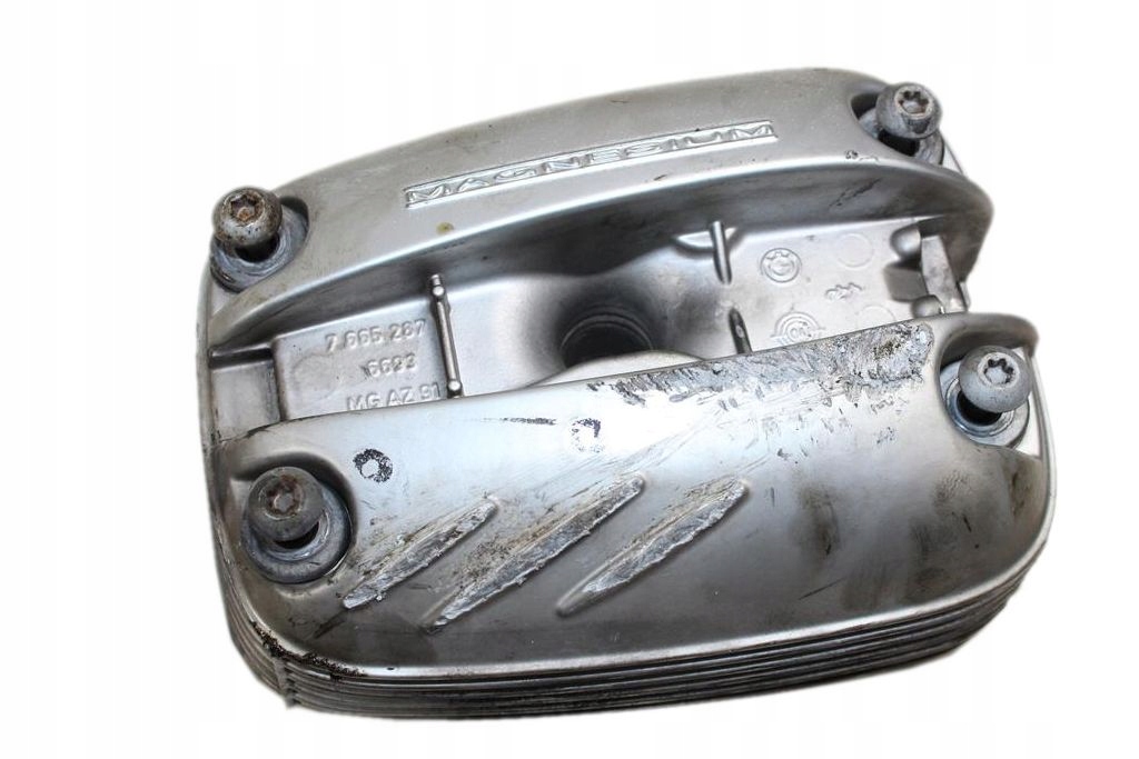 47309 - BMW R850 RT R22 01-06 крышка головки L 7655287