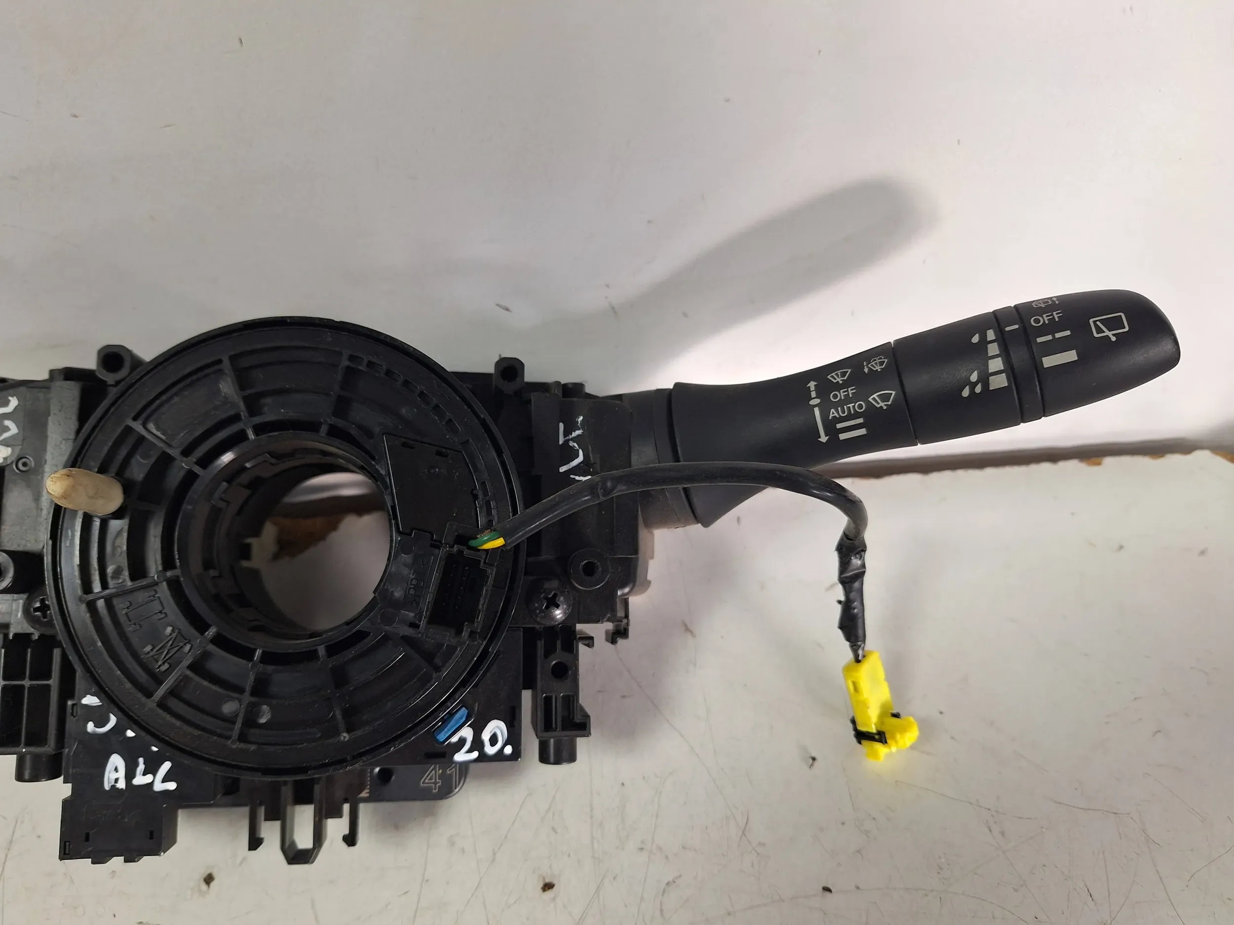 devio luci tergicristallo tergi devio luci devio 255544EA0A Nissan Qashqai J11 14