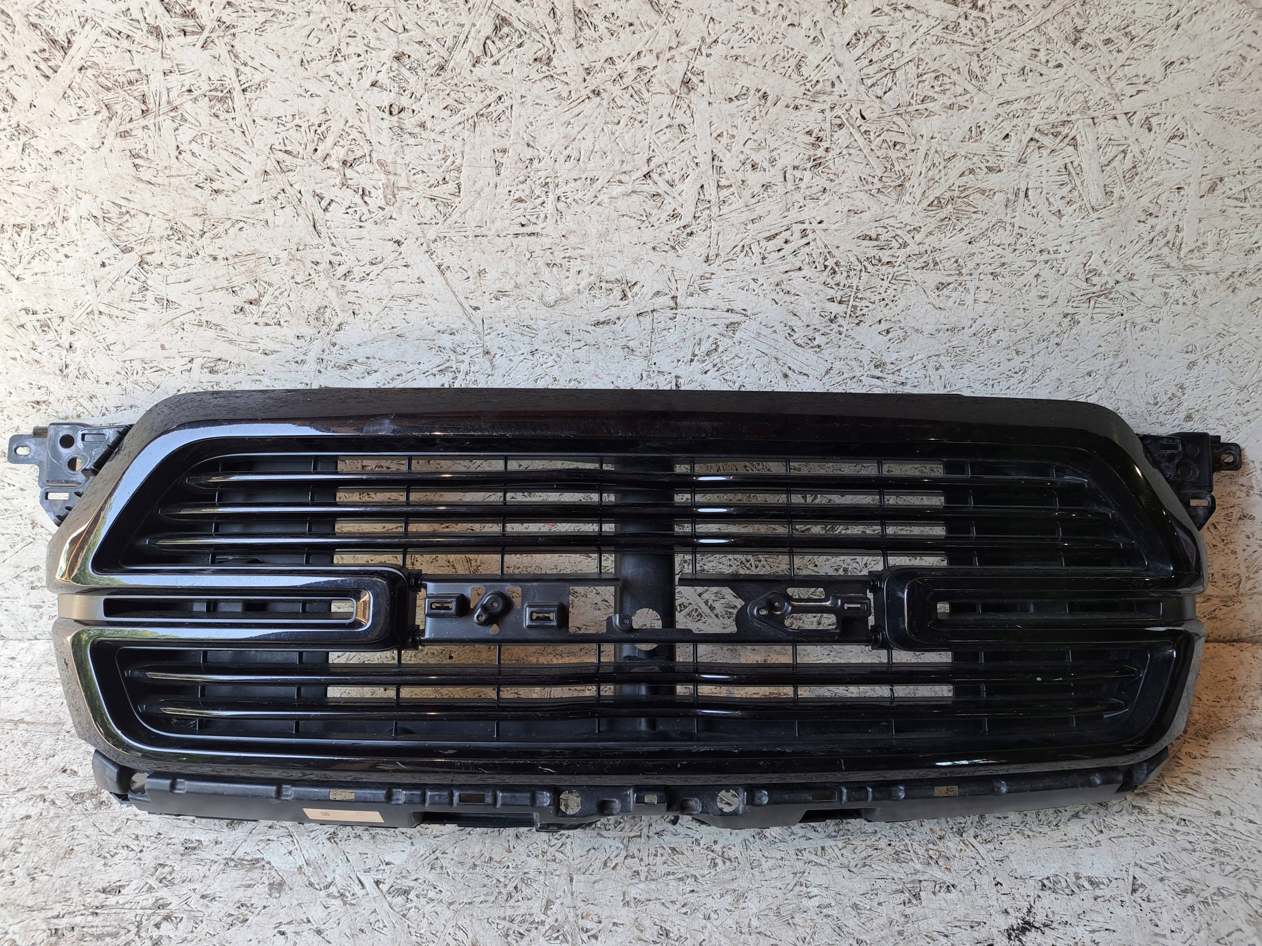 DODGE RAM ATRAPA CHŁODNICY GRILL