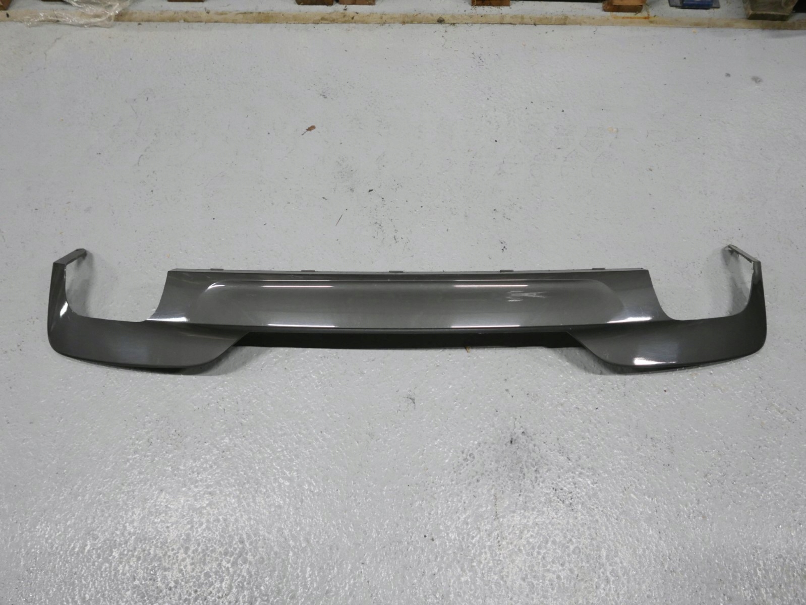 8050377 - BMW F06 F12 F13 спойлер заднего бампера