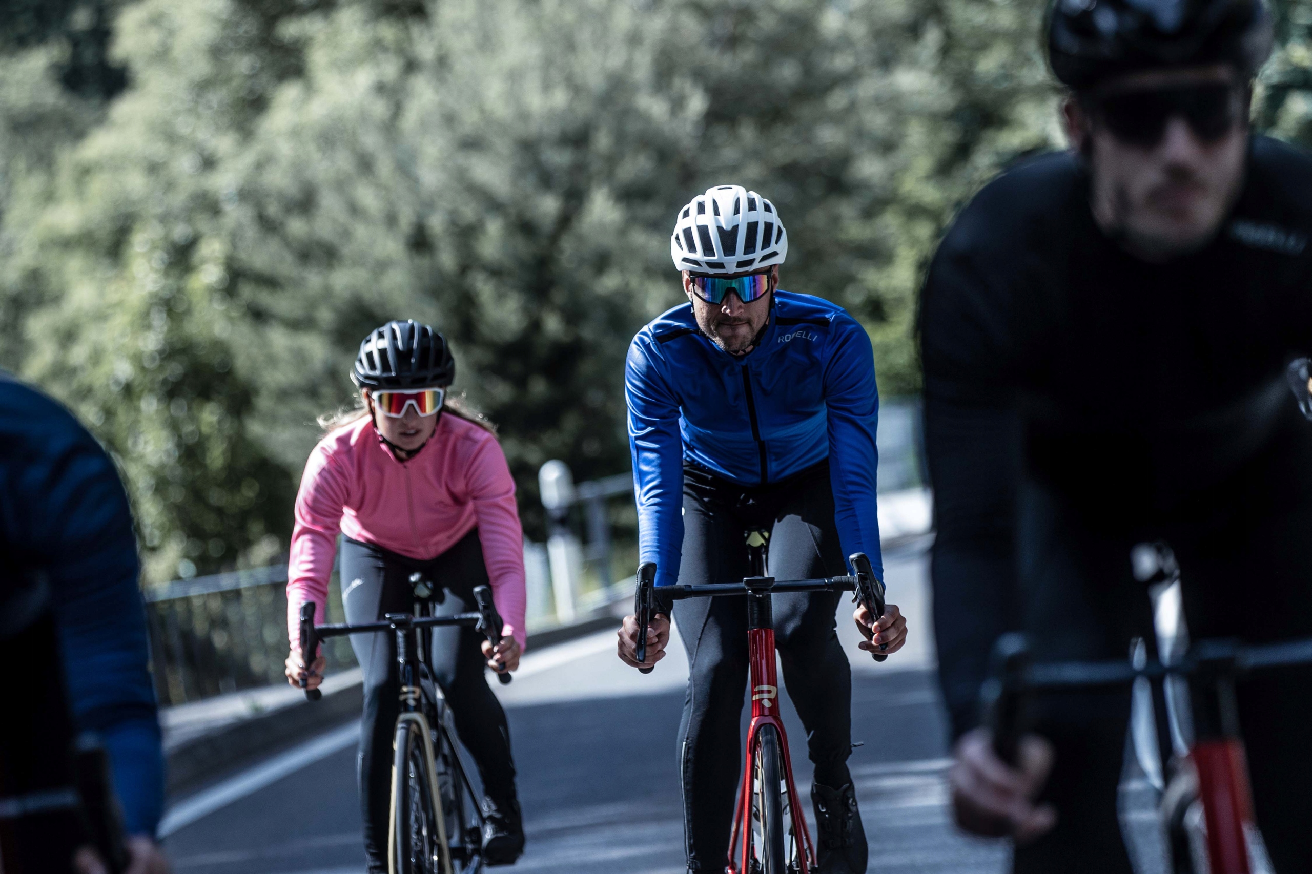 Rogelli CORE CALUSO 3 - męska bluza rowerowa EAN (GTIN) 8720567038019