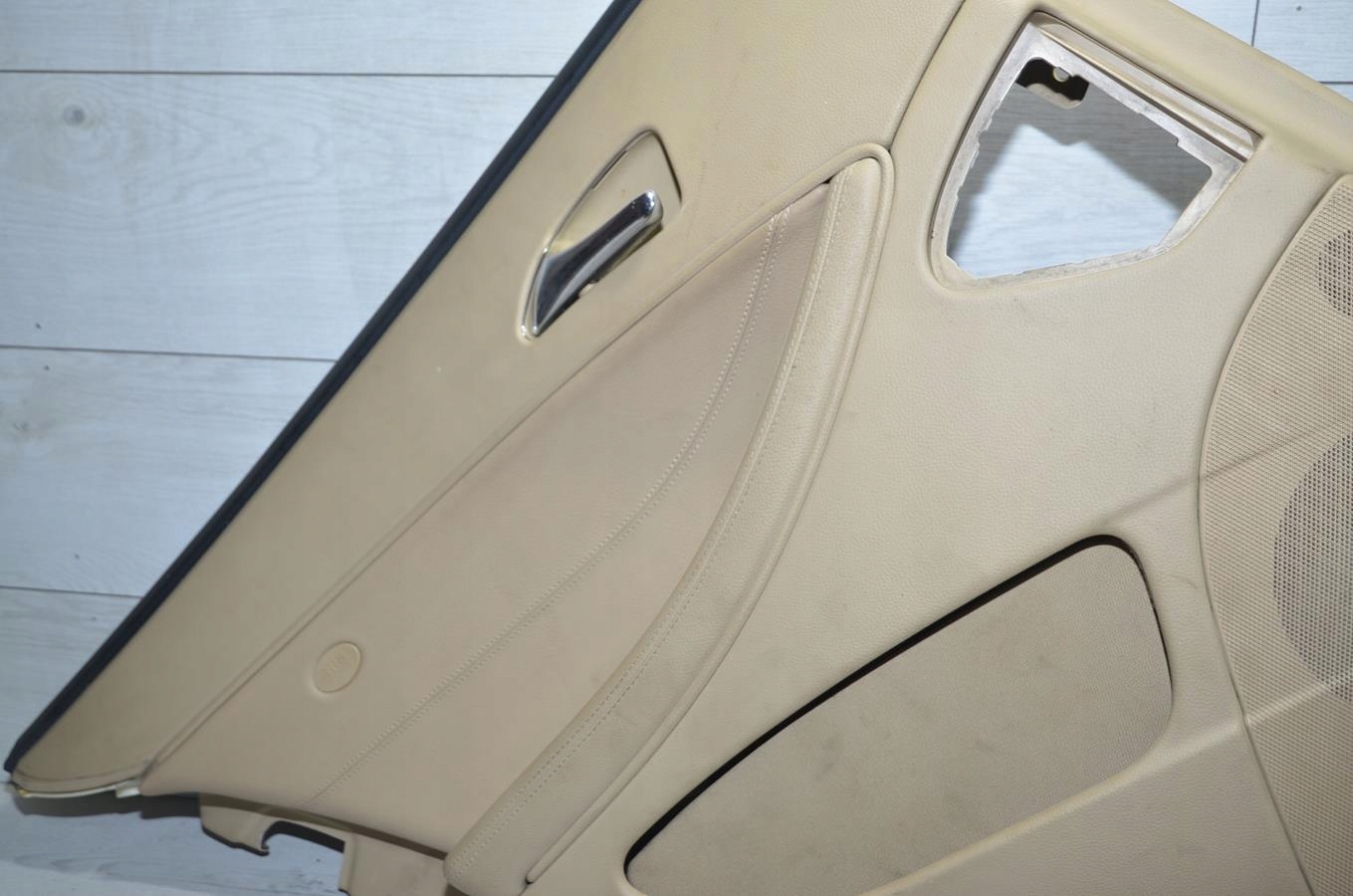 side door left rear part Mercedes CLS w219