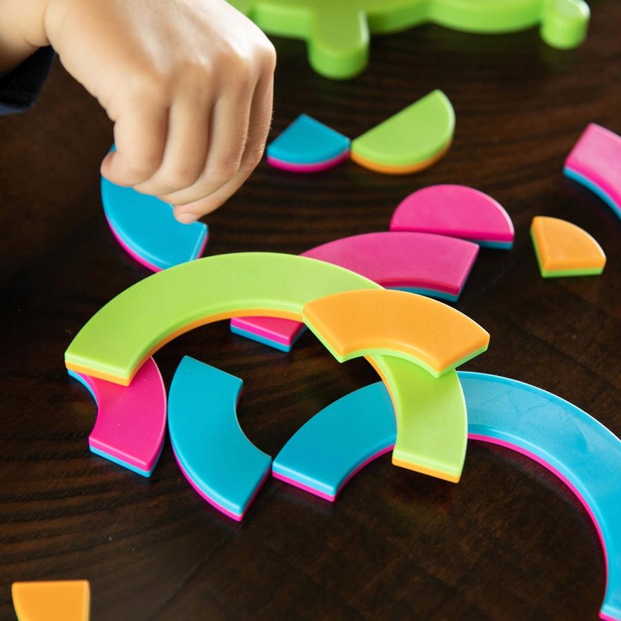 Łamigłówka Żuczek Bugzzle Wiek gracza Do 3 lat 3-4 lata 5-7 lat 8-11 lat 12-14 lat 15-18 lat 18+