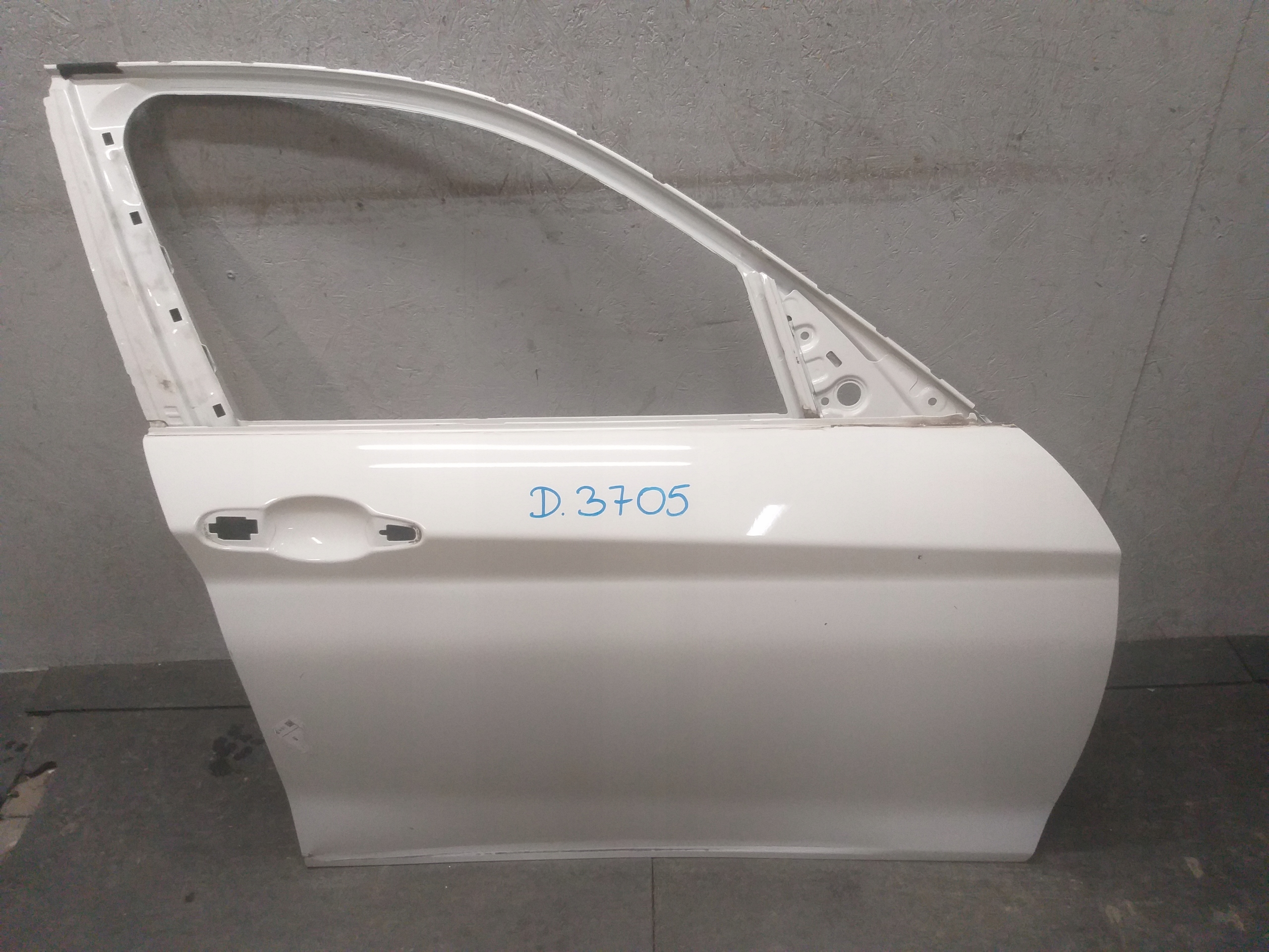 dveře předek pravé BMW a 1 F20