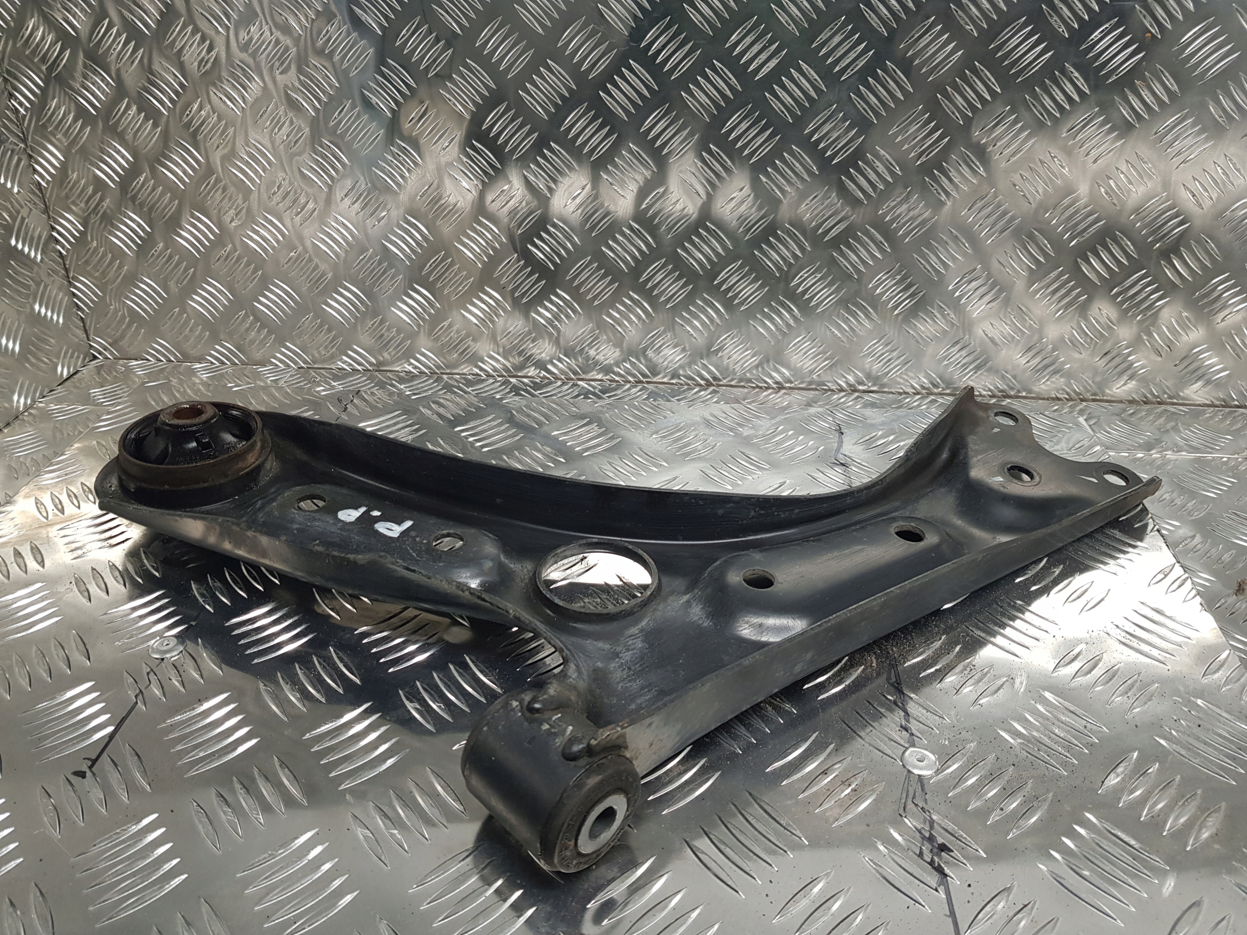 arm right front HYUNDAI I30 III 2019 1.4 B 54501-G4AA0