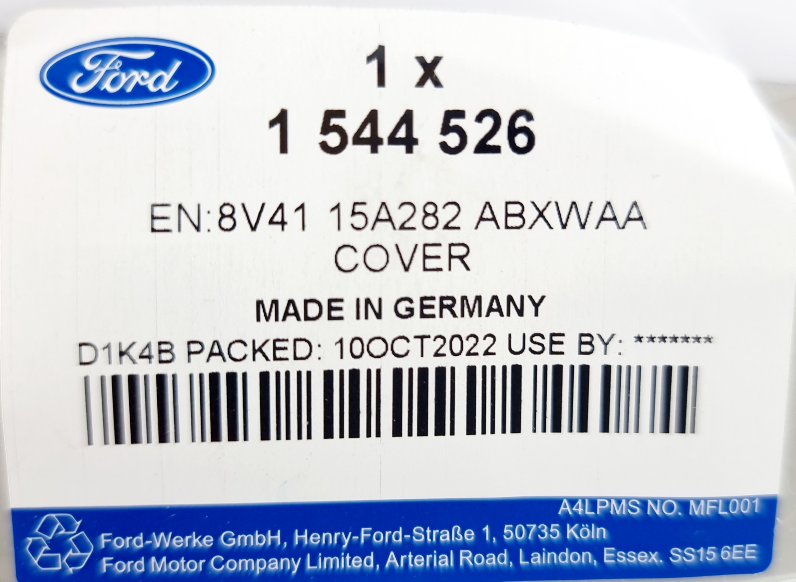 KRATKA ZAŚLEPKA ZDERZAKA LEWA PRZÓD KUGA MK1 08- 1544526 _  8V41-15A282-ABXWAA MGK FORD PARTS oryginalne części oraz akcesoria marki  FORD