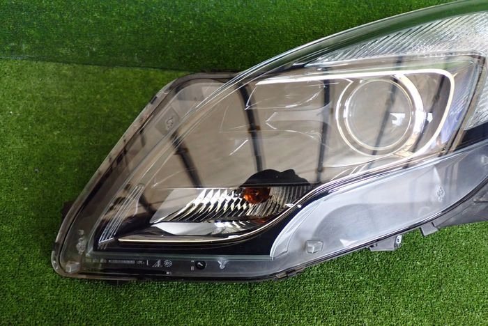 OPEL ZAFIRA C 13- reflektor left light left
