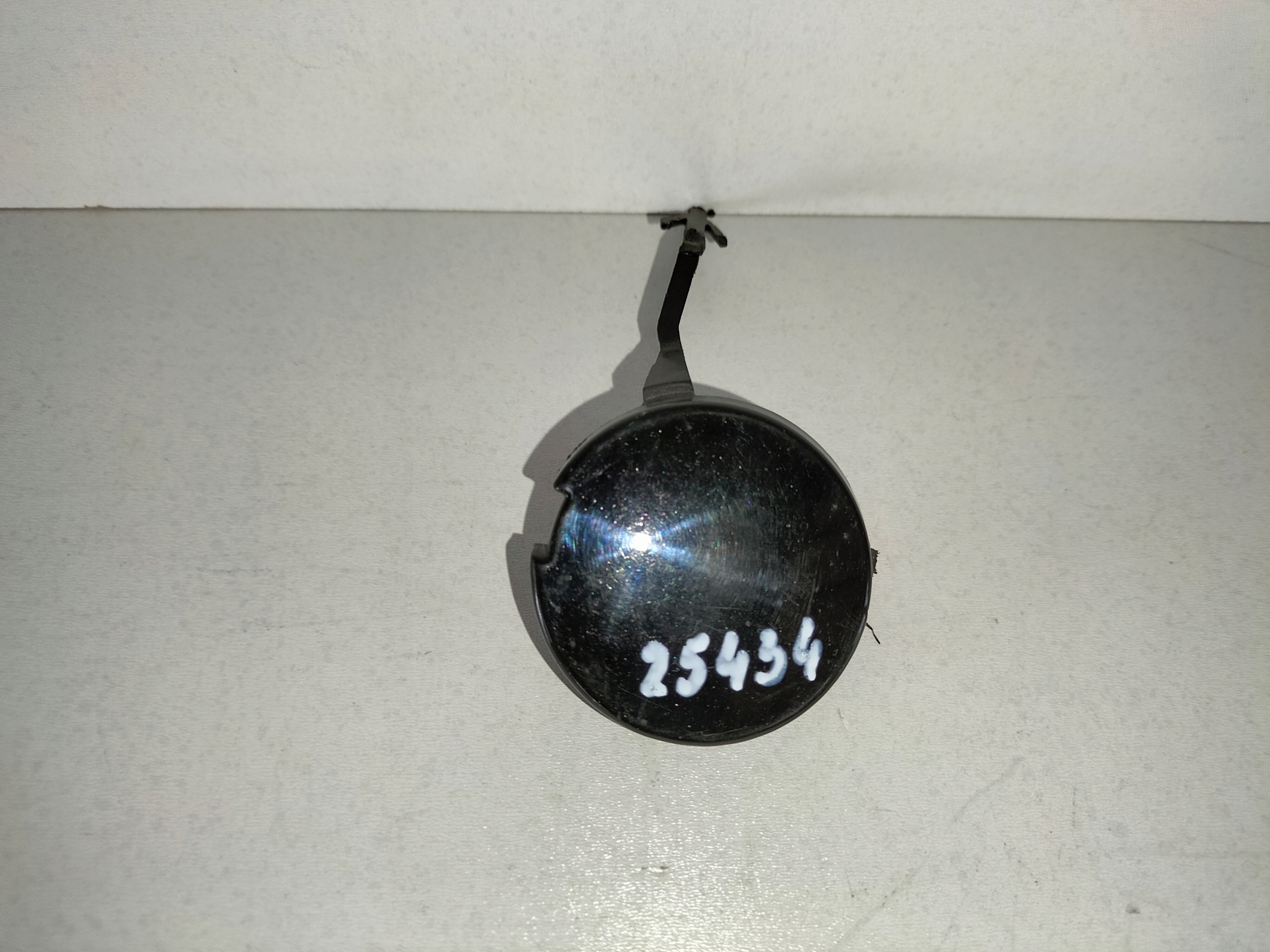 ABSCHLEPPÖSE DER STOSSSTANGE VORNE RENAULT CLIO IV 12