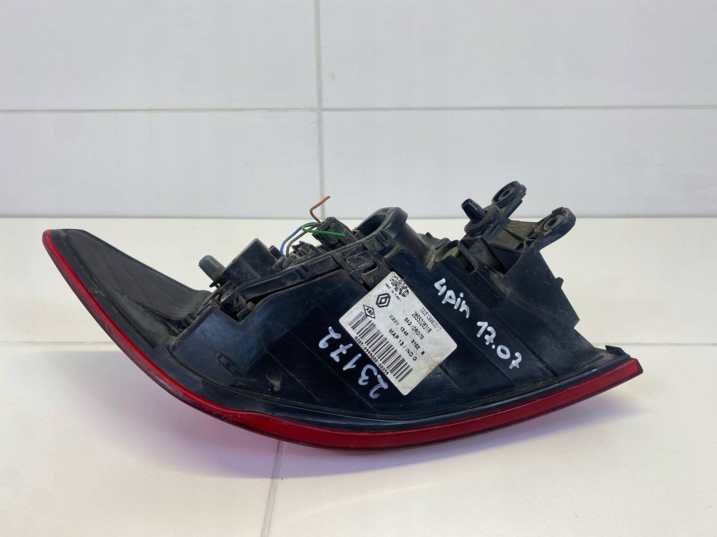 light rear right side Renault Clio 4 2015 265502831R