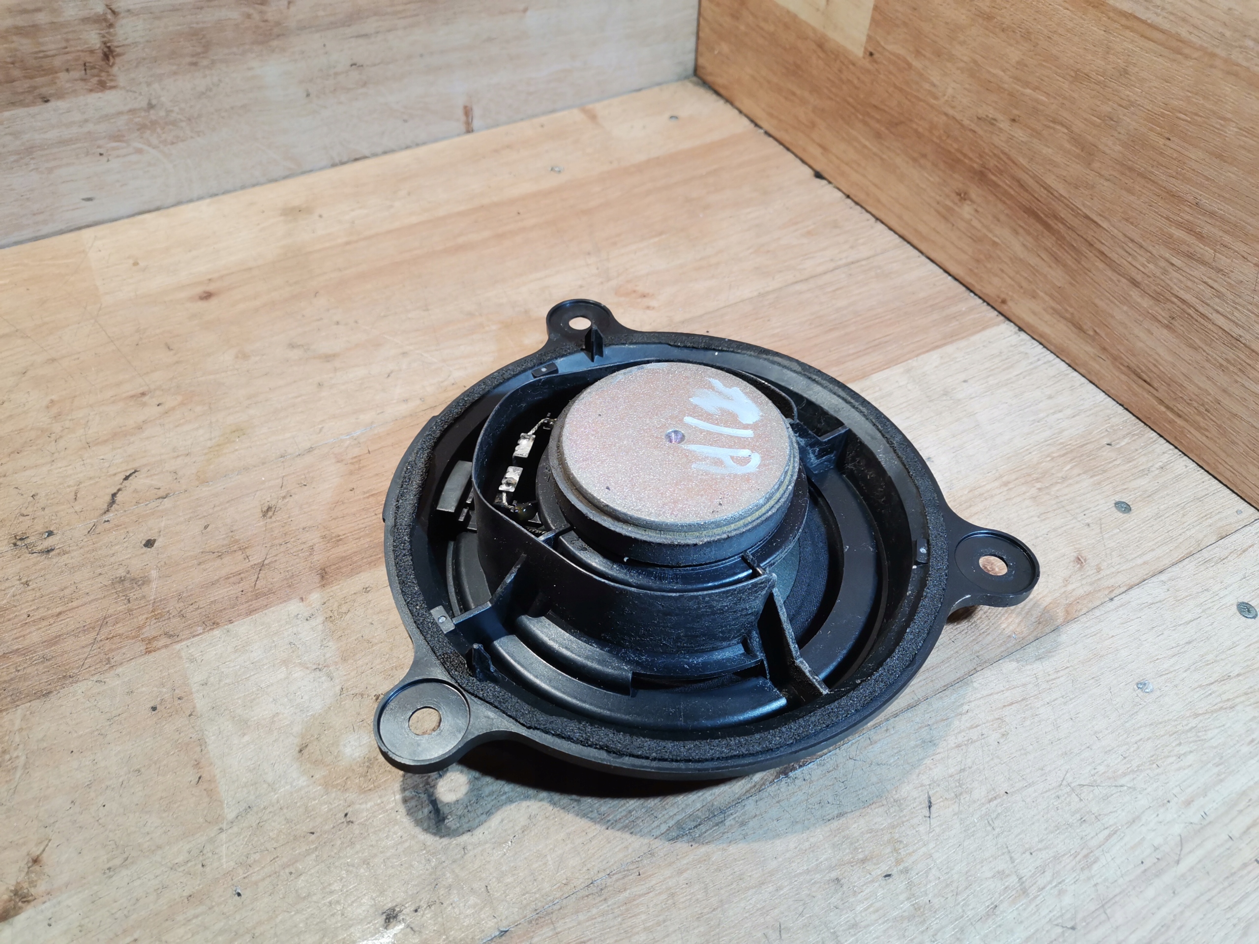 speaker rear part right left BOSE MAZDA 6 MAZDA CX-5 MAZDA 3 GHR166960