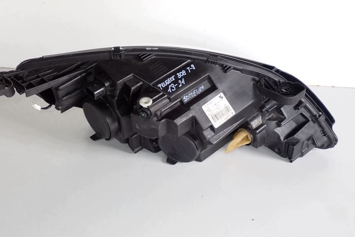 PEUGEOT 308 T9 LED lens LIFT 17-22 reflektor left light left