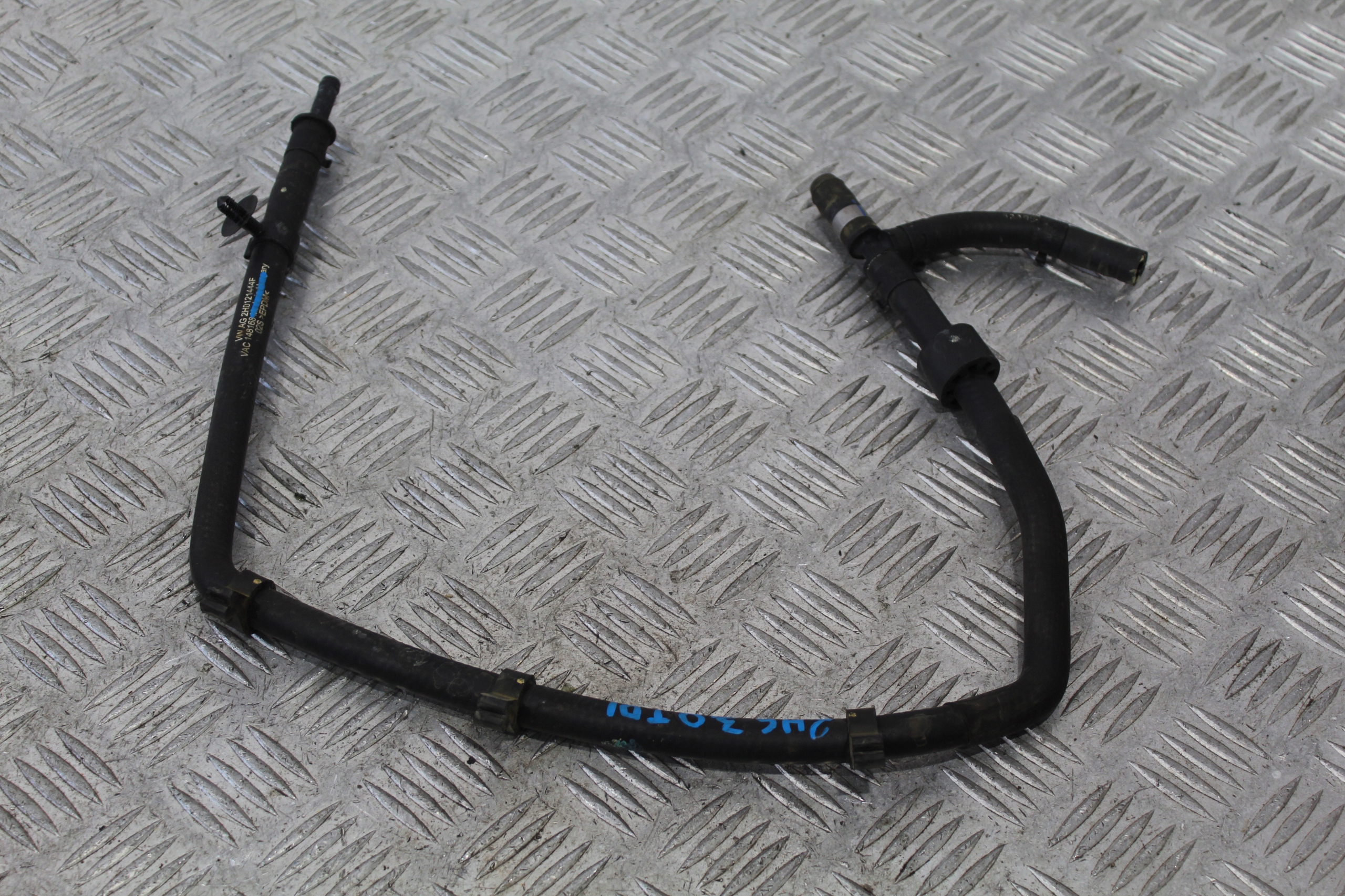 CRIJEVO PRIJENOS VODE AMAROK 2H 2H3 2H0 LIFT 2H0121444F