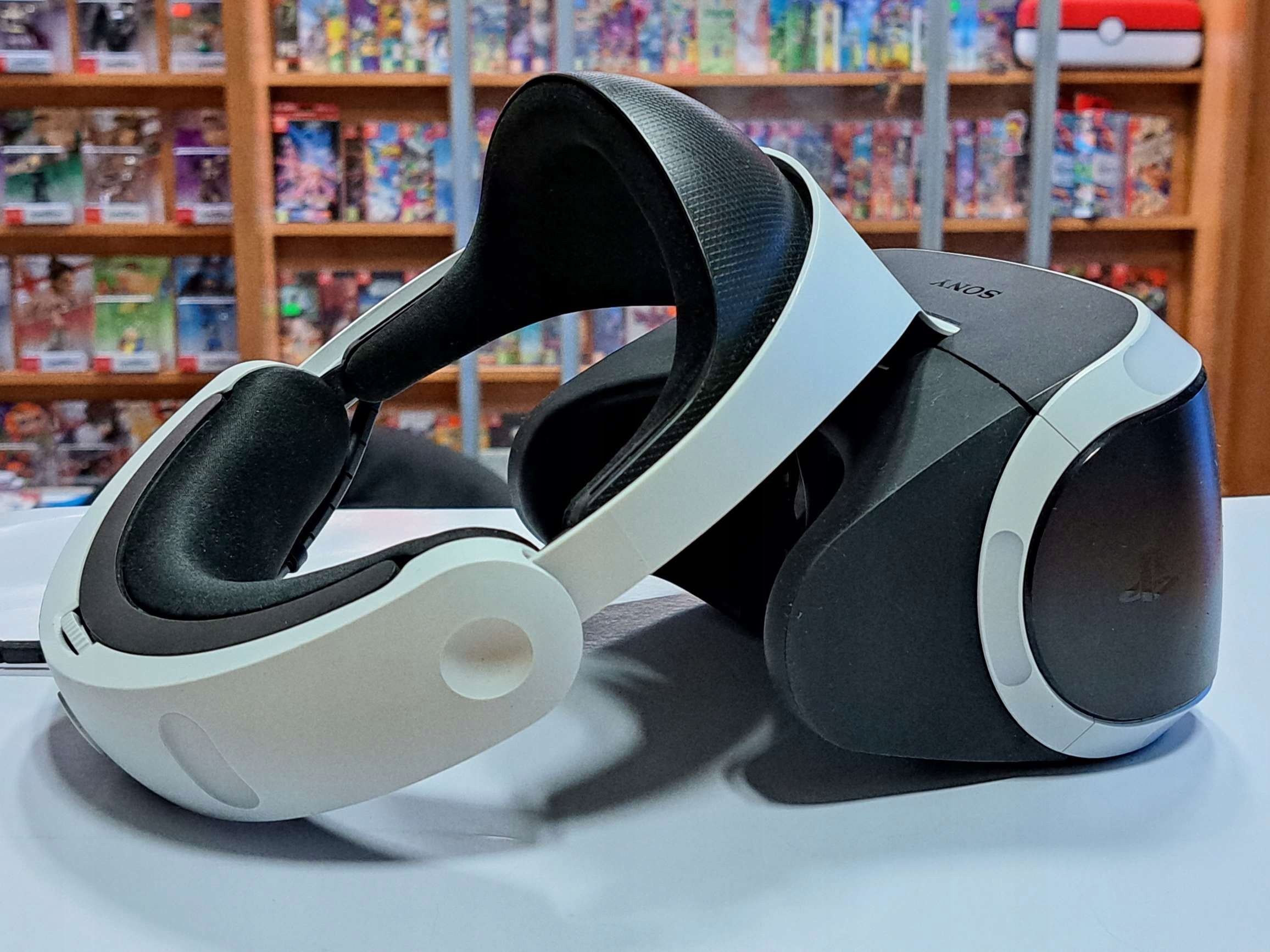 GOGLE SONY PLAYSTATION VR PS4 + KAMERA V2 + PEŁNE OKABLOWANIE Producent PlayStation
