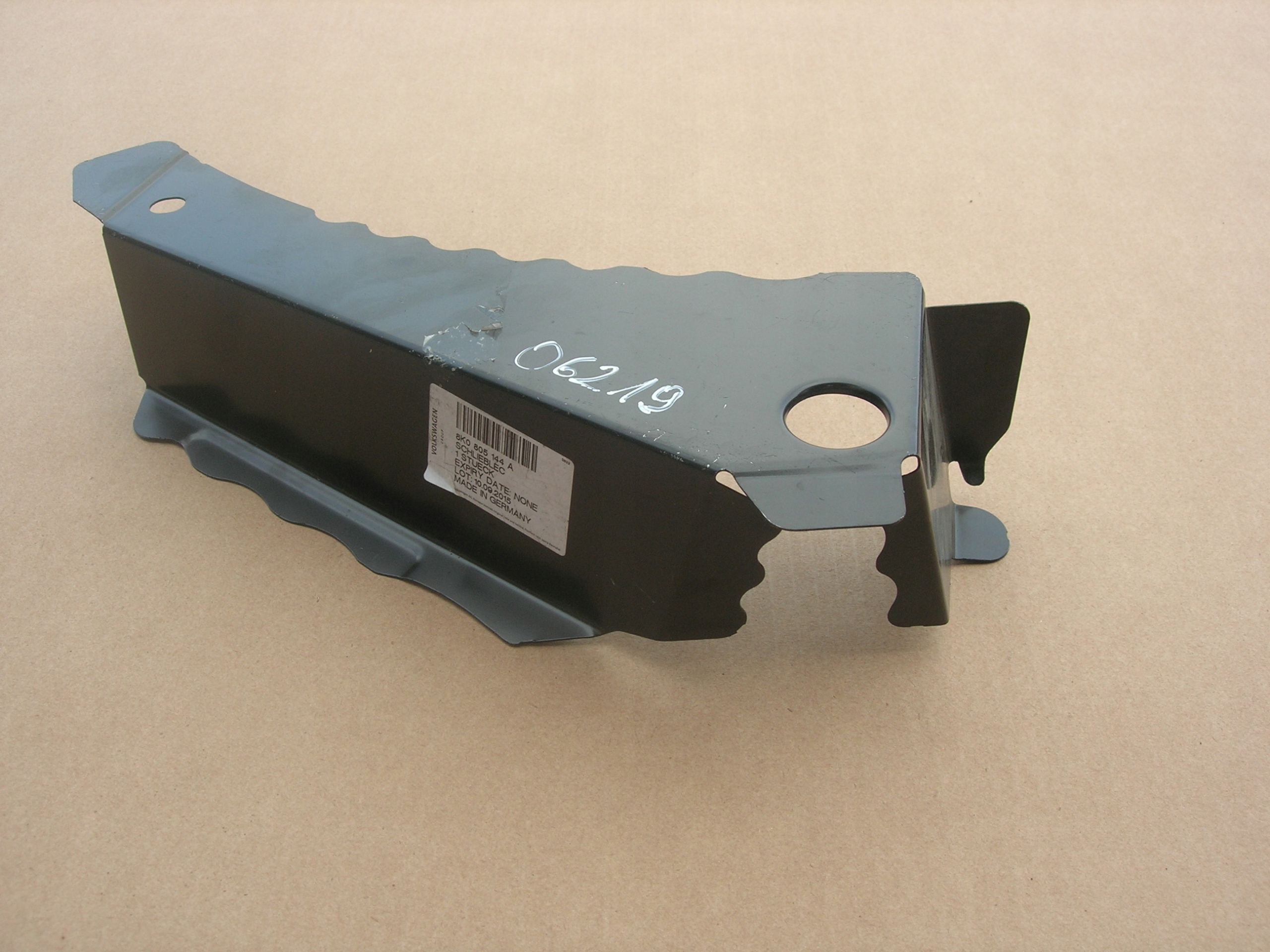 BLACHA PODŁUŻNICY R AUDI A4 B8 8K0805144A NOWA WAW