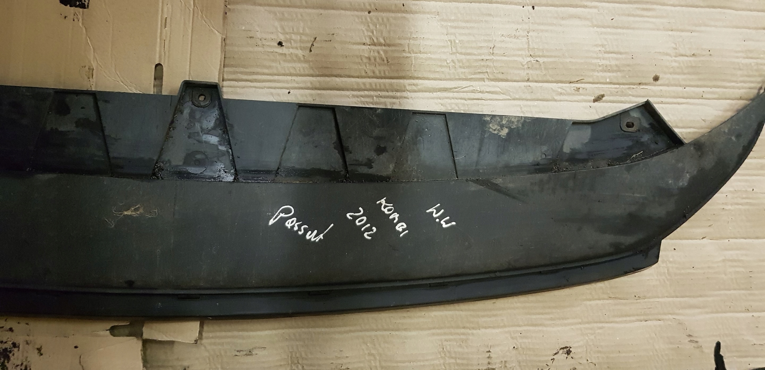 VW PASSAT B7 accessori Paraurti Anteriore 3AA805903