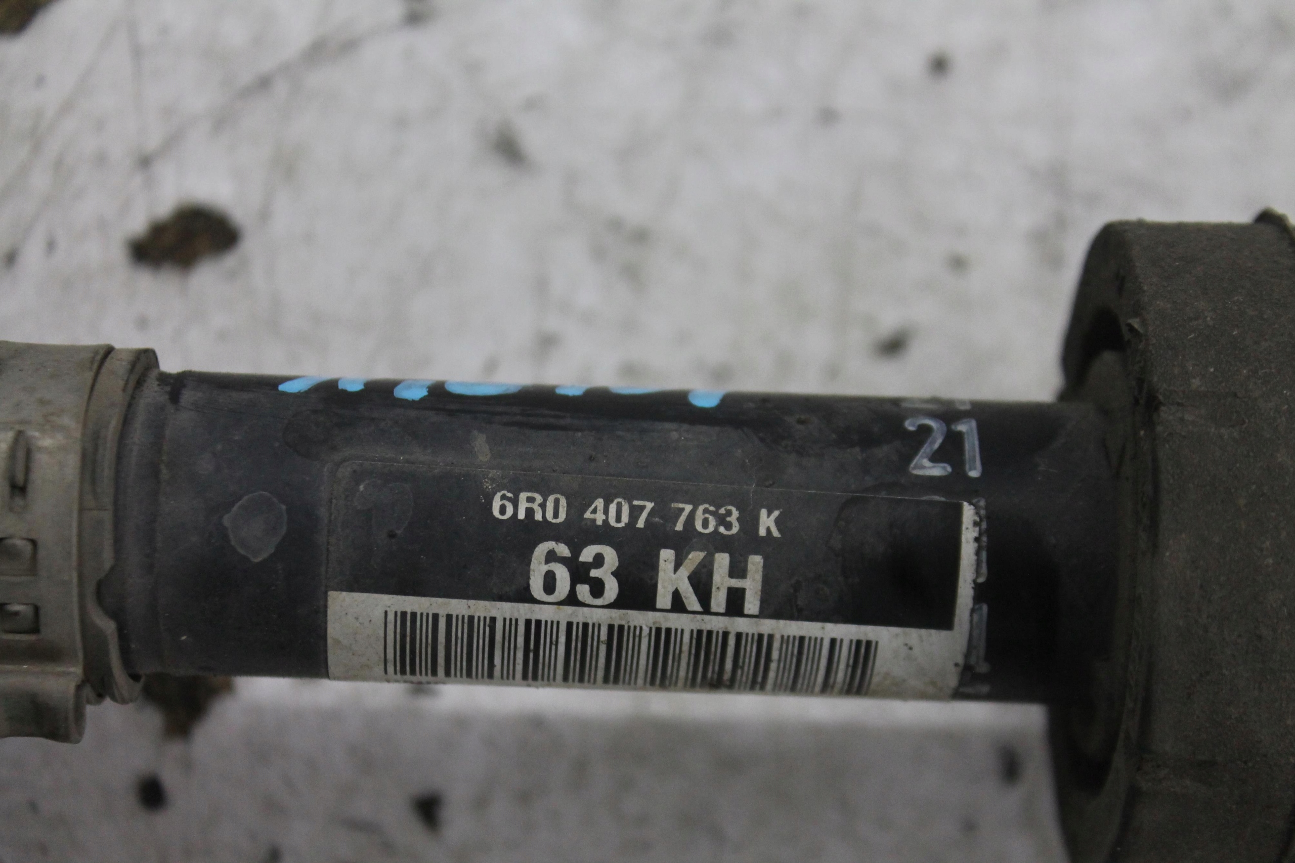 semi-axis left front front 6R0407763K FABIA II ROOMSTER 1.6 TDI 06-15