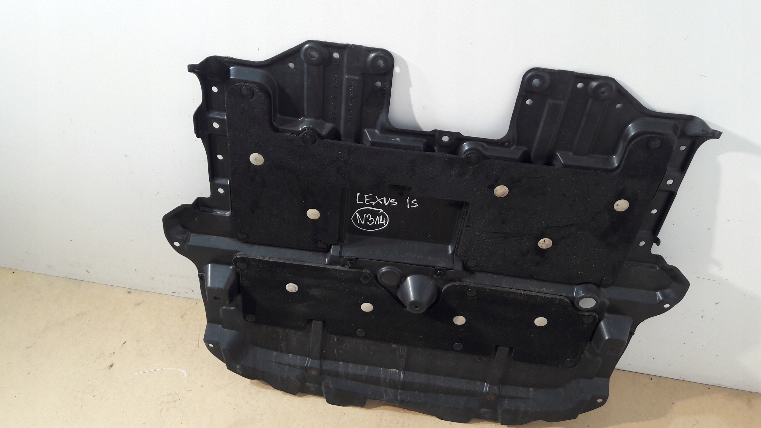 LEXUS IS cover below engine 51447-53010 (N314)