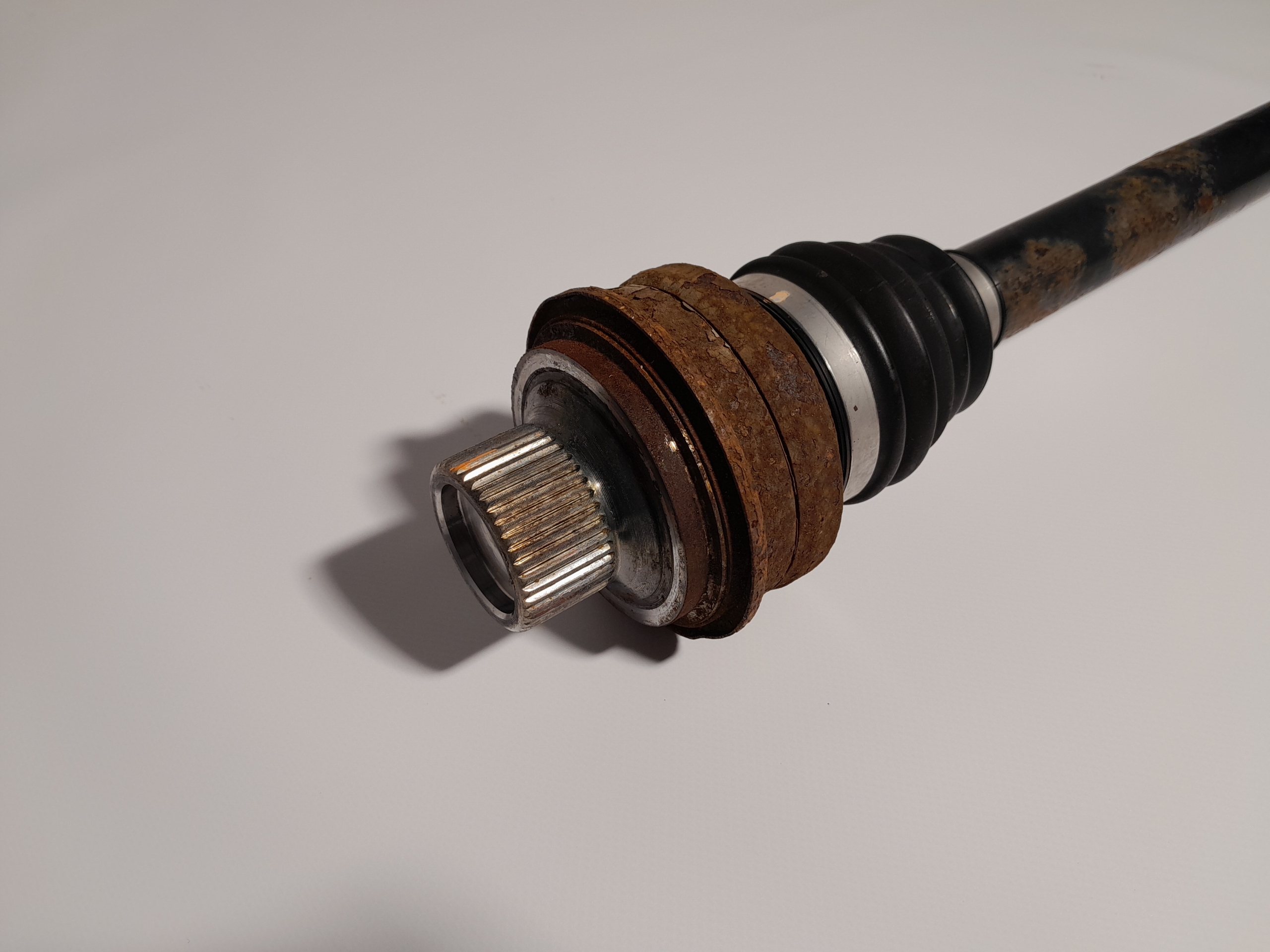 AUDI Q5 II 80A semi-axis left rear part 80A501203G
