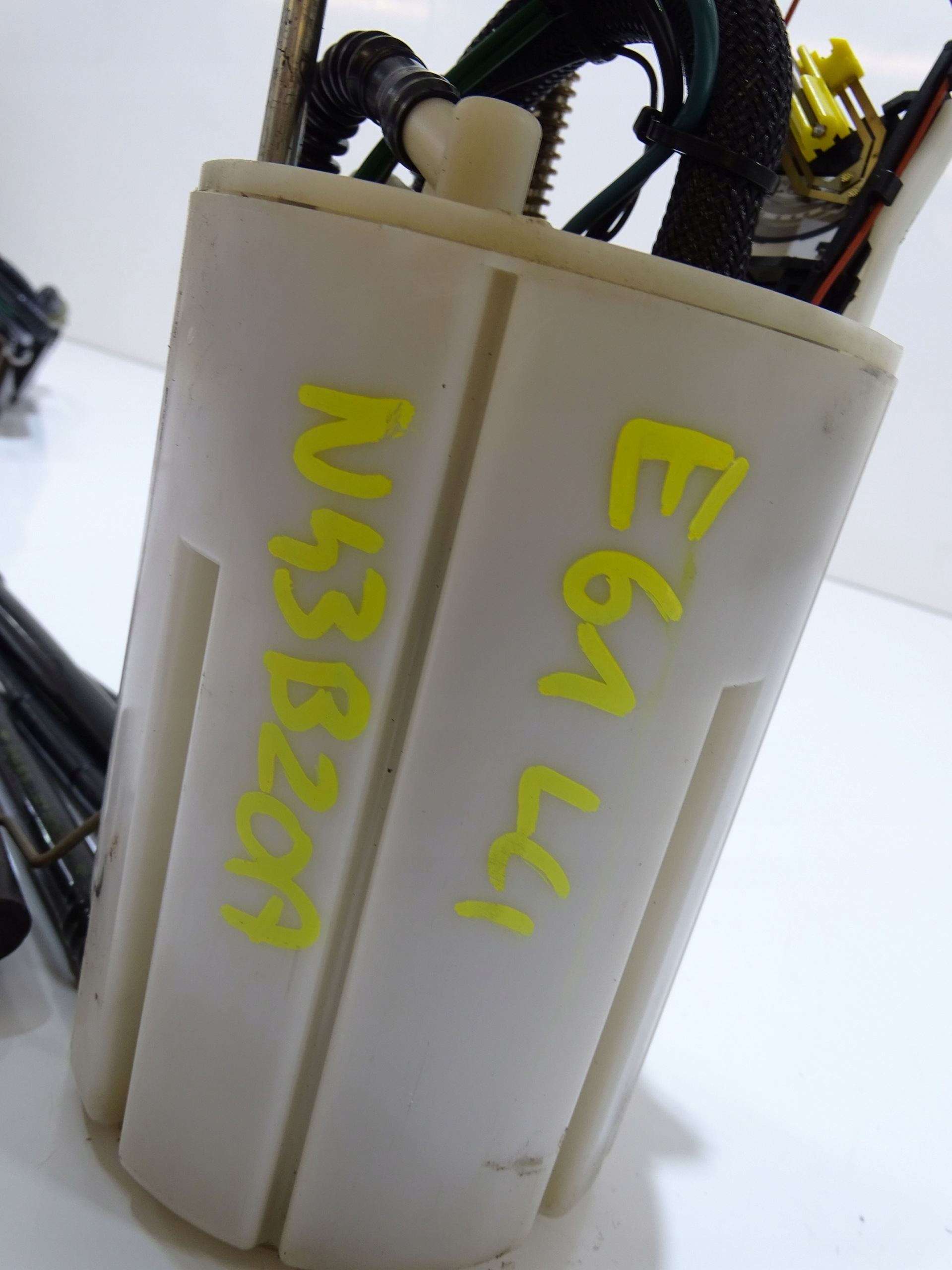 feed pump PLYWAK BMW E60 E61 N43B20A OE 7170857 (4817691)