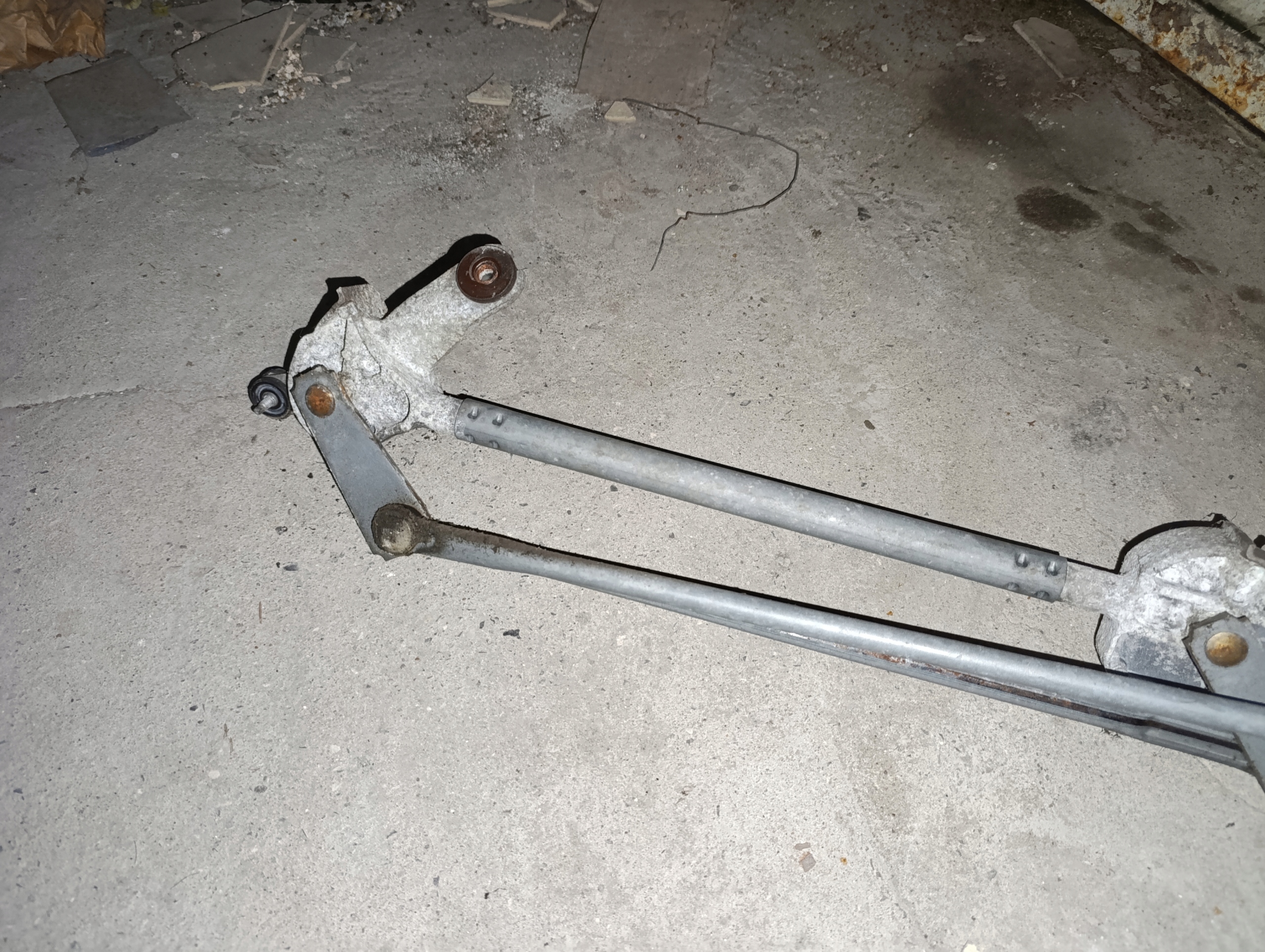 wiper mechanism front OPEL INSIGNIA 13227393 ANGLIK