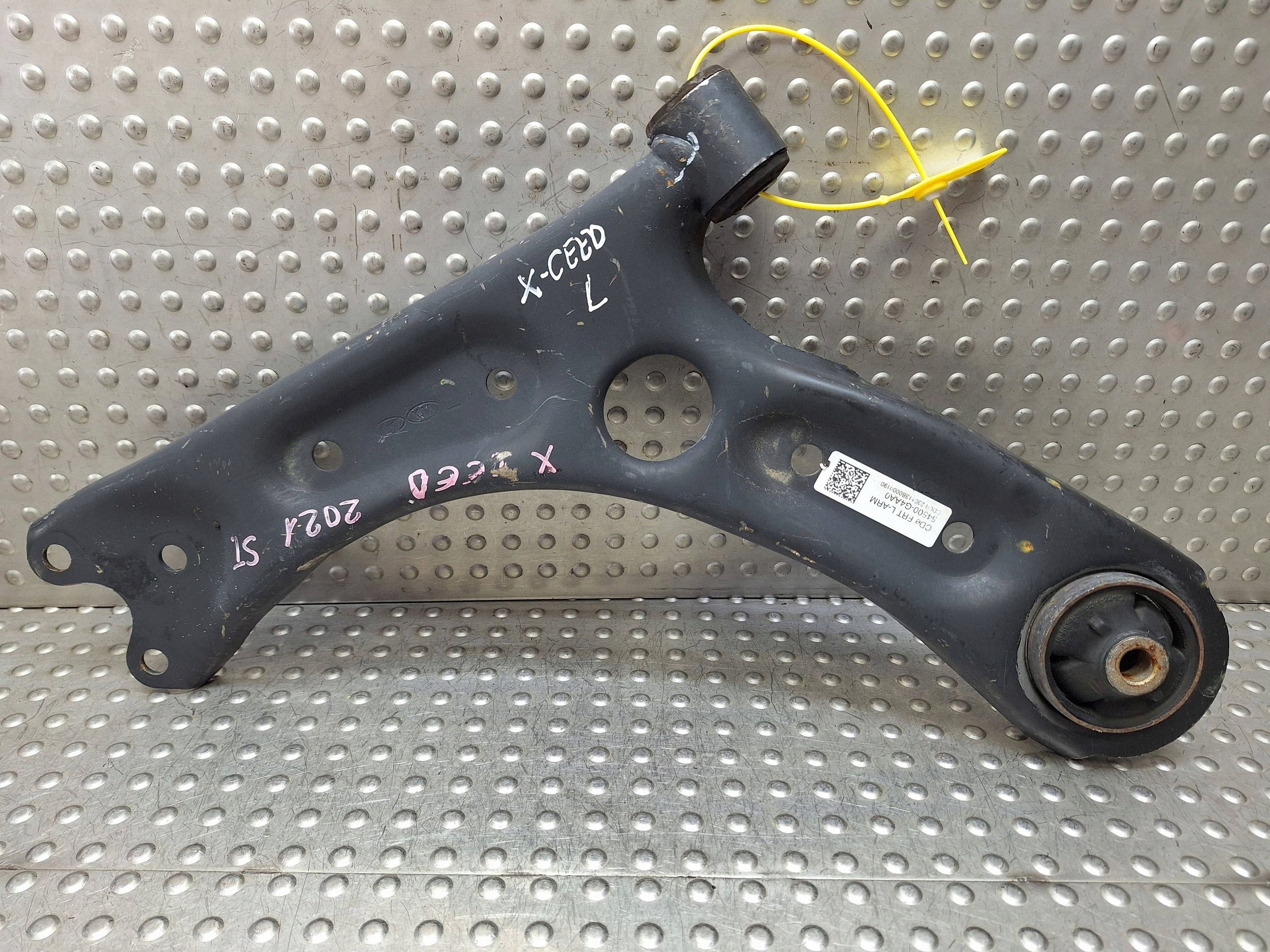 arm left front KIA CEED III X-CEED I30 III 17-24 54500-G4AA0